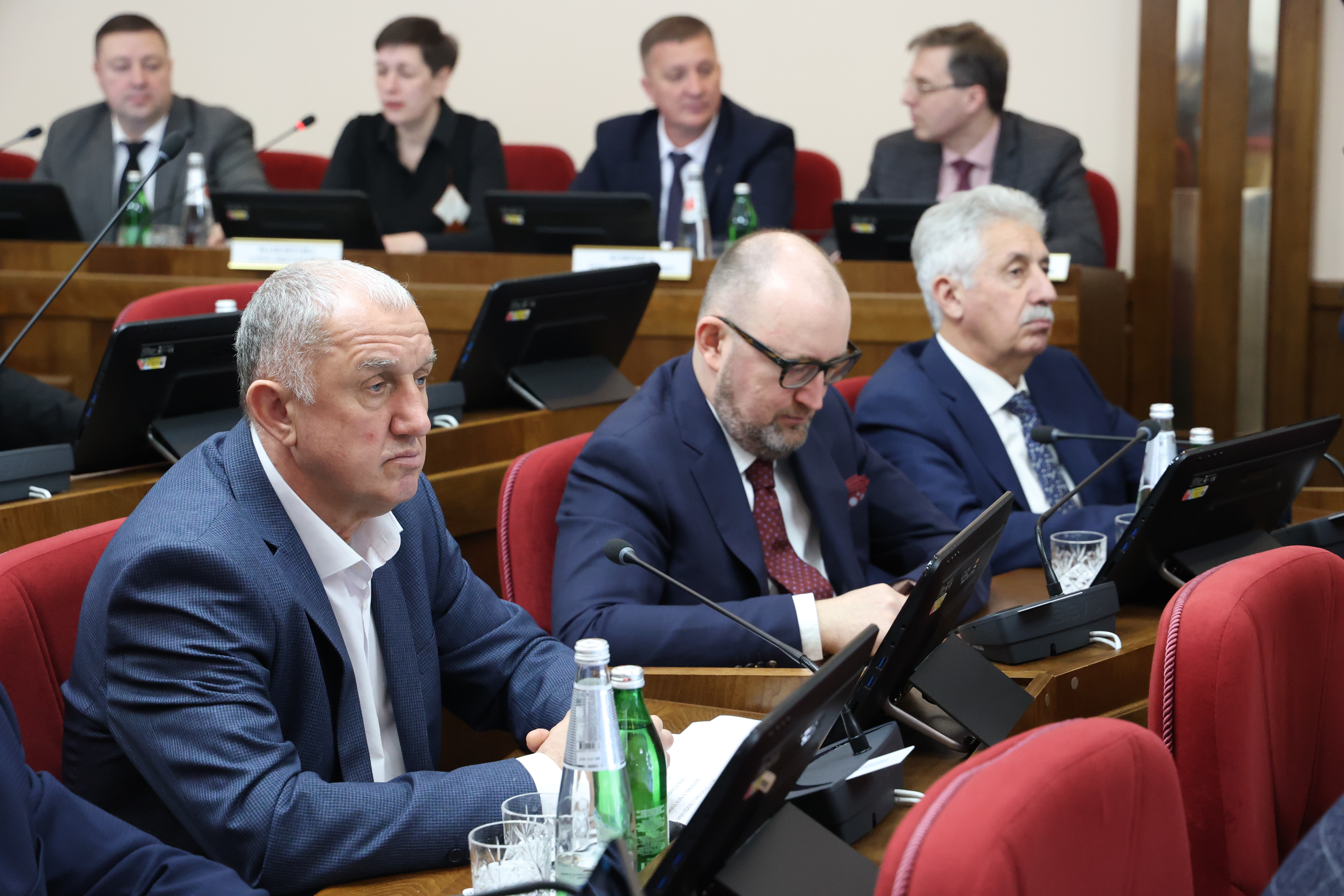 Краевые законодатели приняли поправки в бюджет Ставрополья на 2024 год