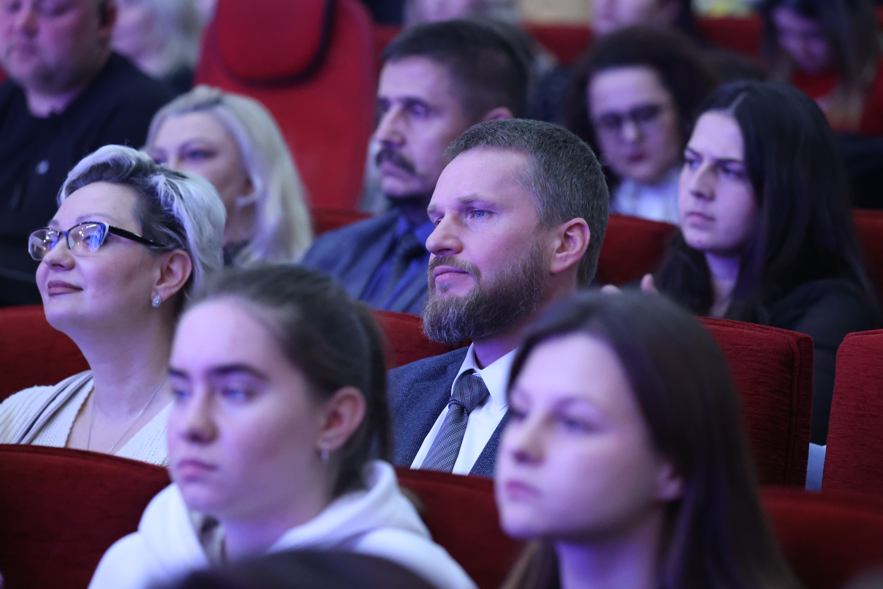 Николай Великдань вручил Почетные грамоты Думы края  лучшим работникам культуры Ставрополья