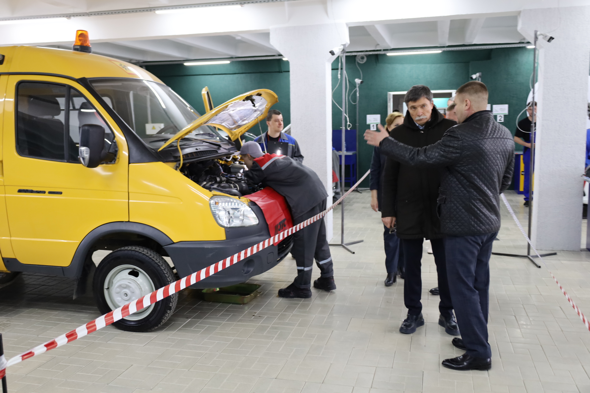 Краевые законодатели посетили ведущие учреждения СПО Ставрополья