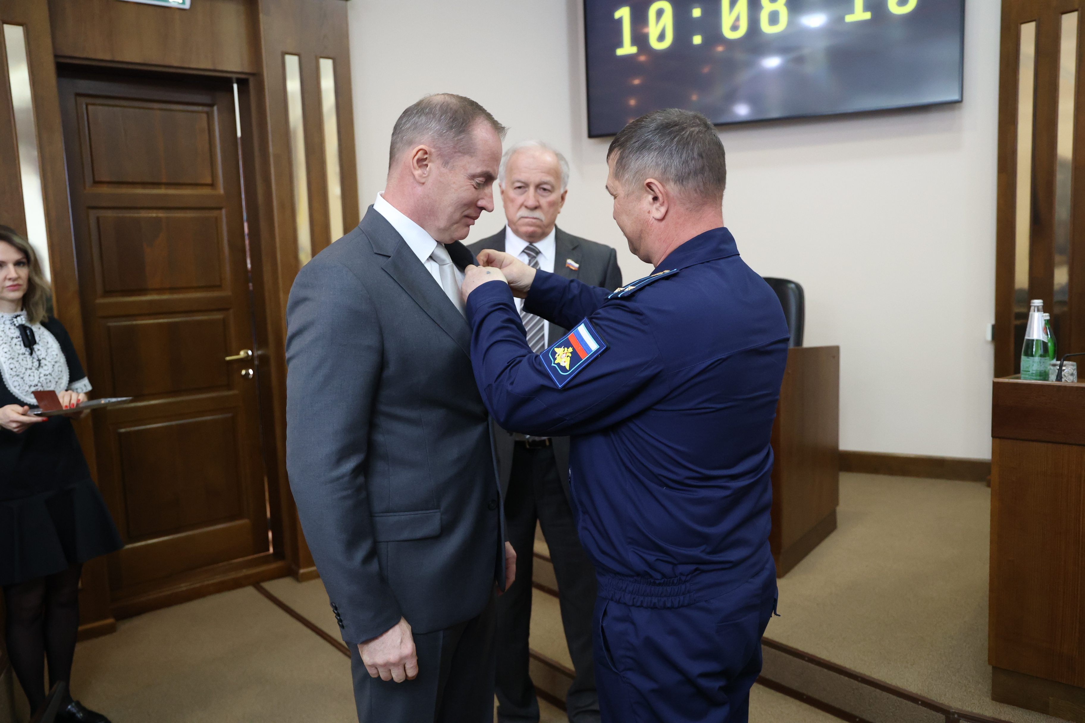 Краевые законодатели получили награды за участие и поддержку СВО