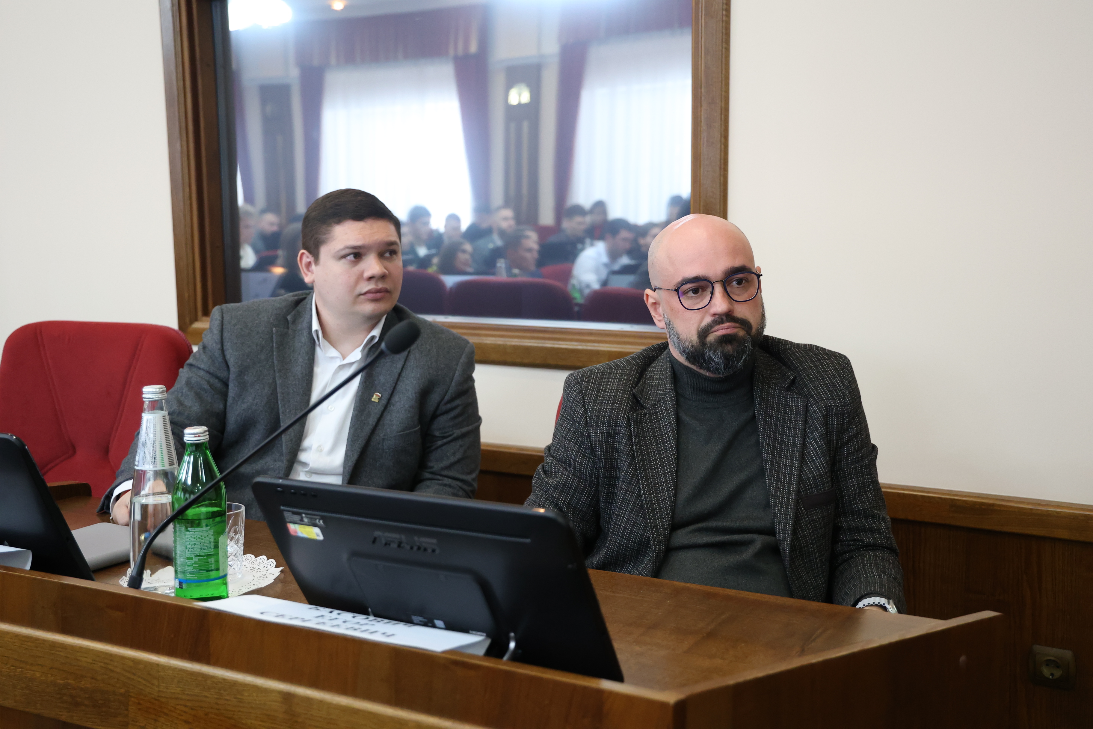 Молодые законодатели подвели итоги работы Молодежного парламента