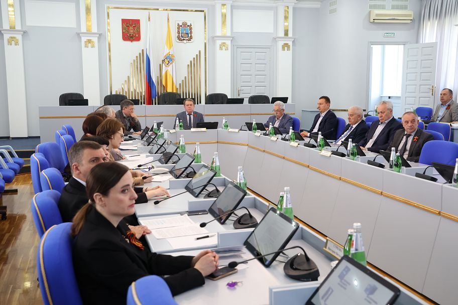 Итоги работы Контрольно-счетной палаты Ставрополья в 2023 году подвели в краевой Думе