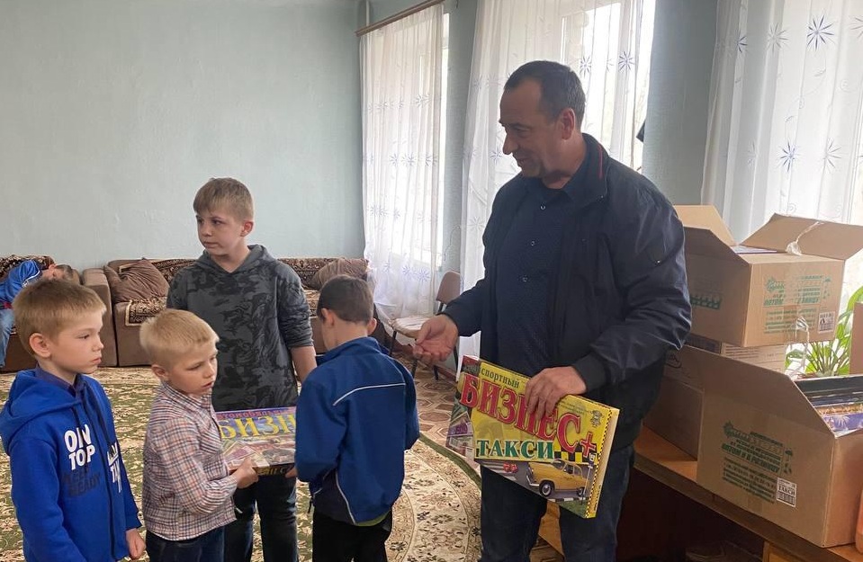 Депутат Игорь Николаев награжден медалью «За казачий поход»
