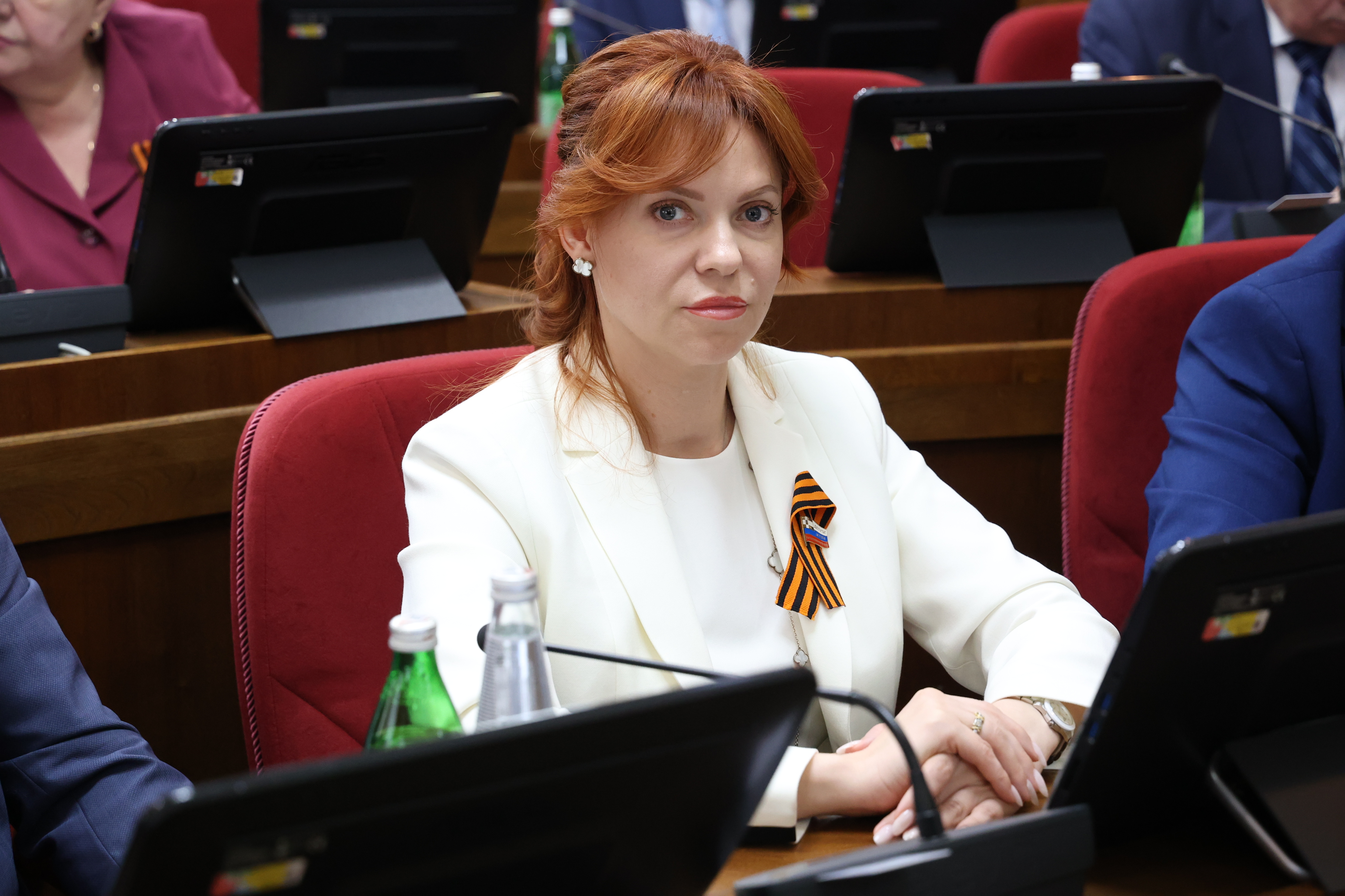 Водителям скорой медицинской помощи  установлена ежемесячная доплата