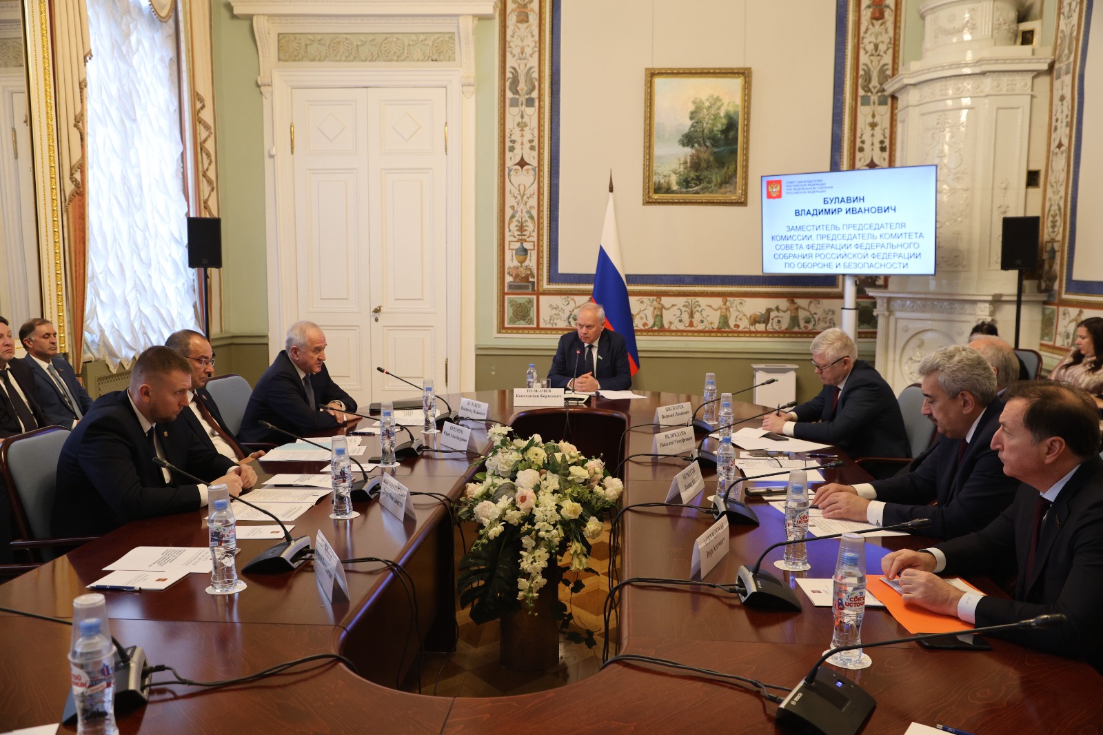 Николай Великдань предложил усовершенствовать и уточнить федеральные нормы антикоррупционного законодательства