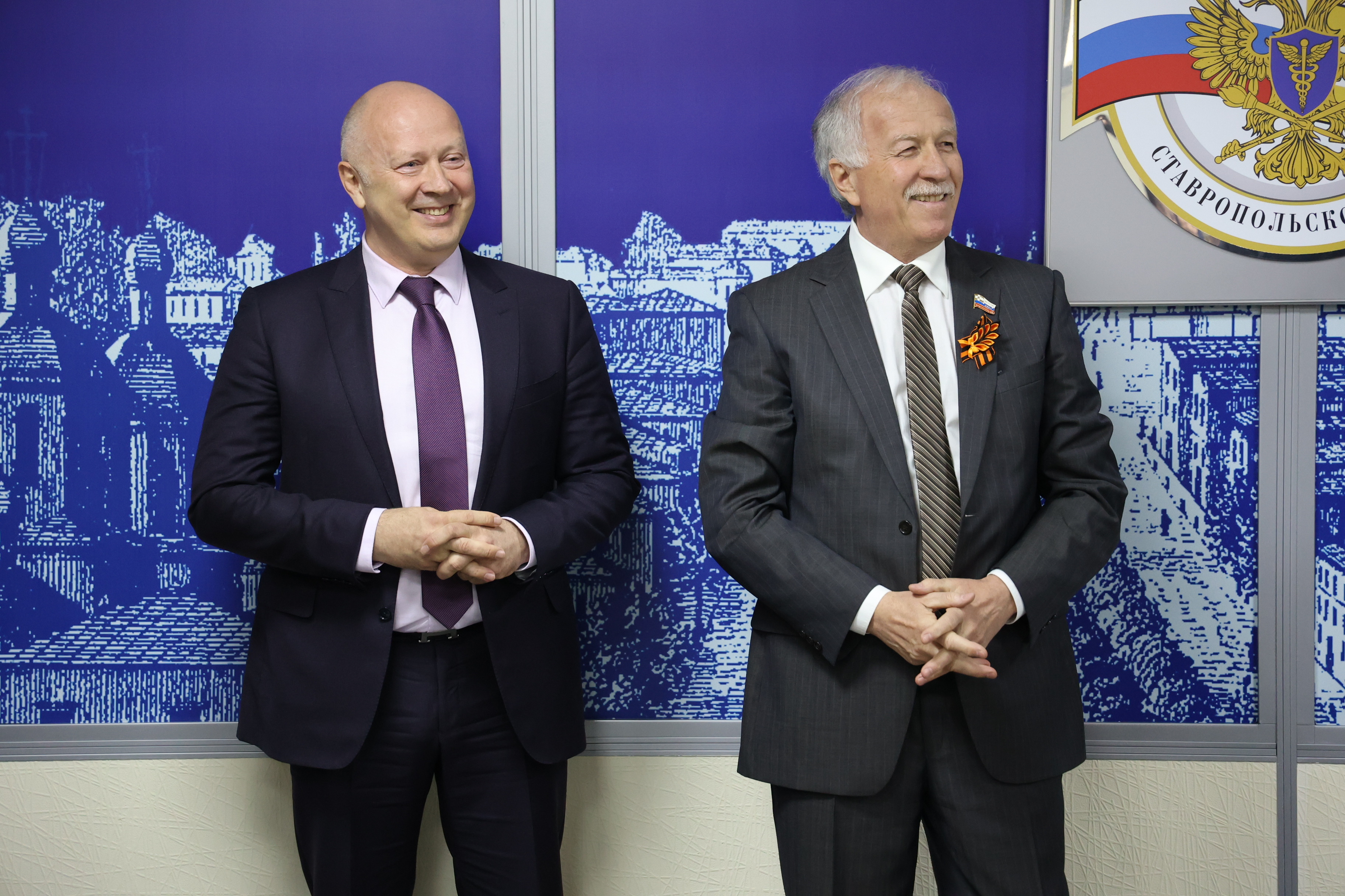Николай Великдань представил нового председателя коллективу Контрольно-счетной палаты Ставропольского края