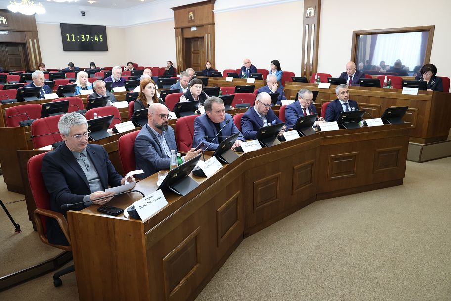 На предварительном обсуждении отчета главы Ставрополья краевые депутаты подняли вопрос водоснабжения территорий