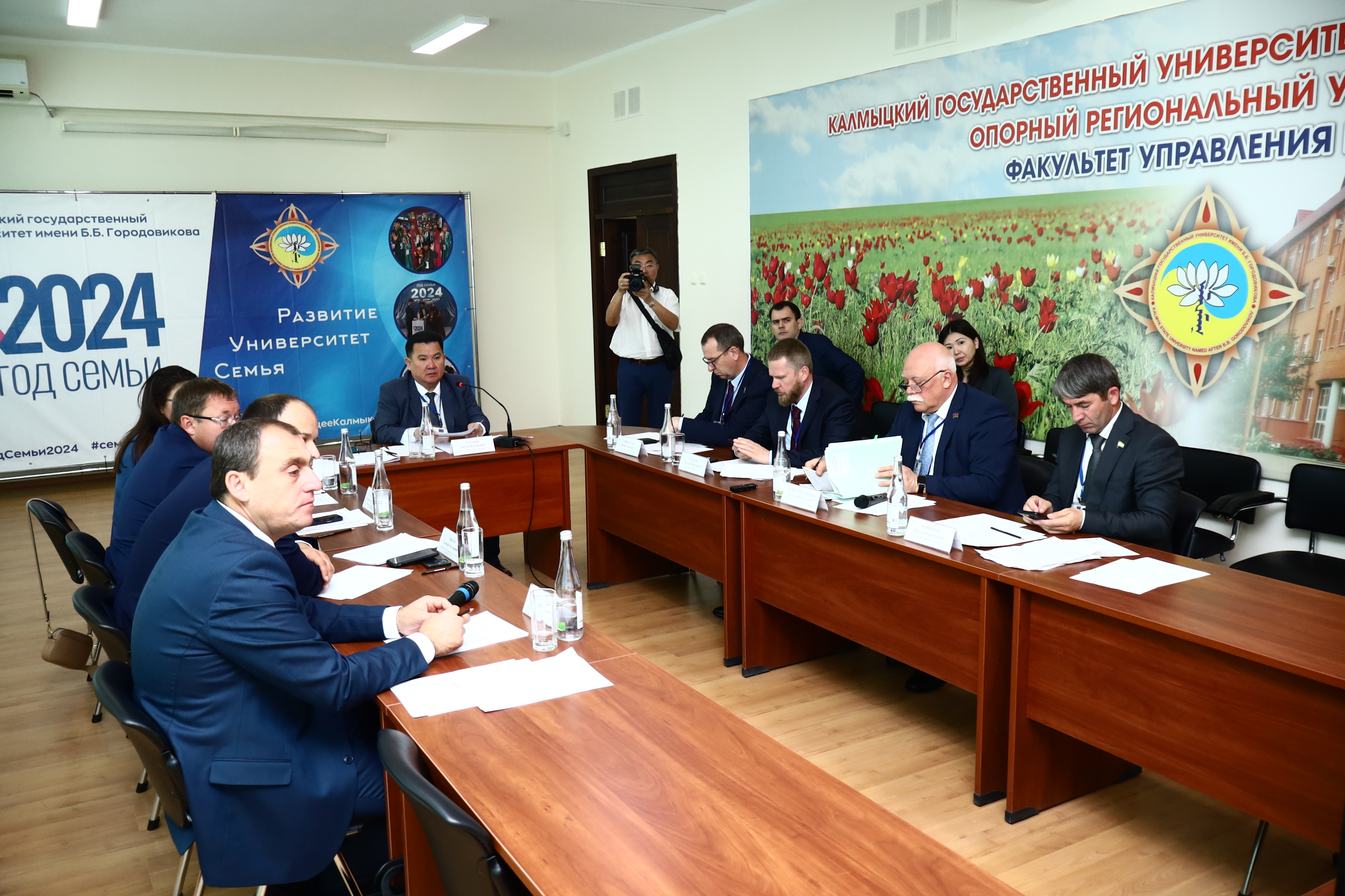 Депутаты Думы Ставрополья приняли участие в работе XL Конференции Южно-Российской Парламентской Ассоциации
