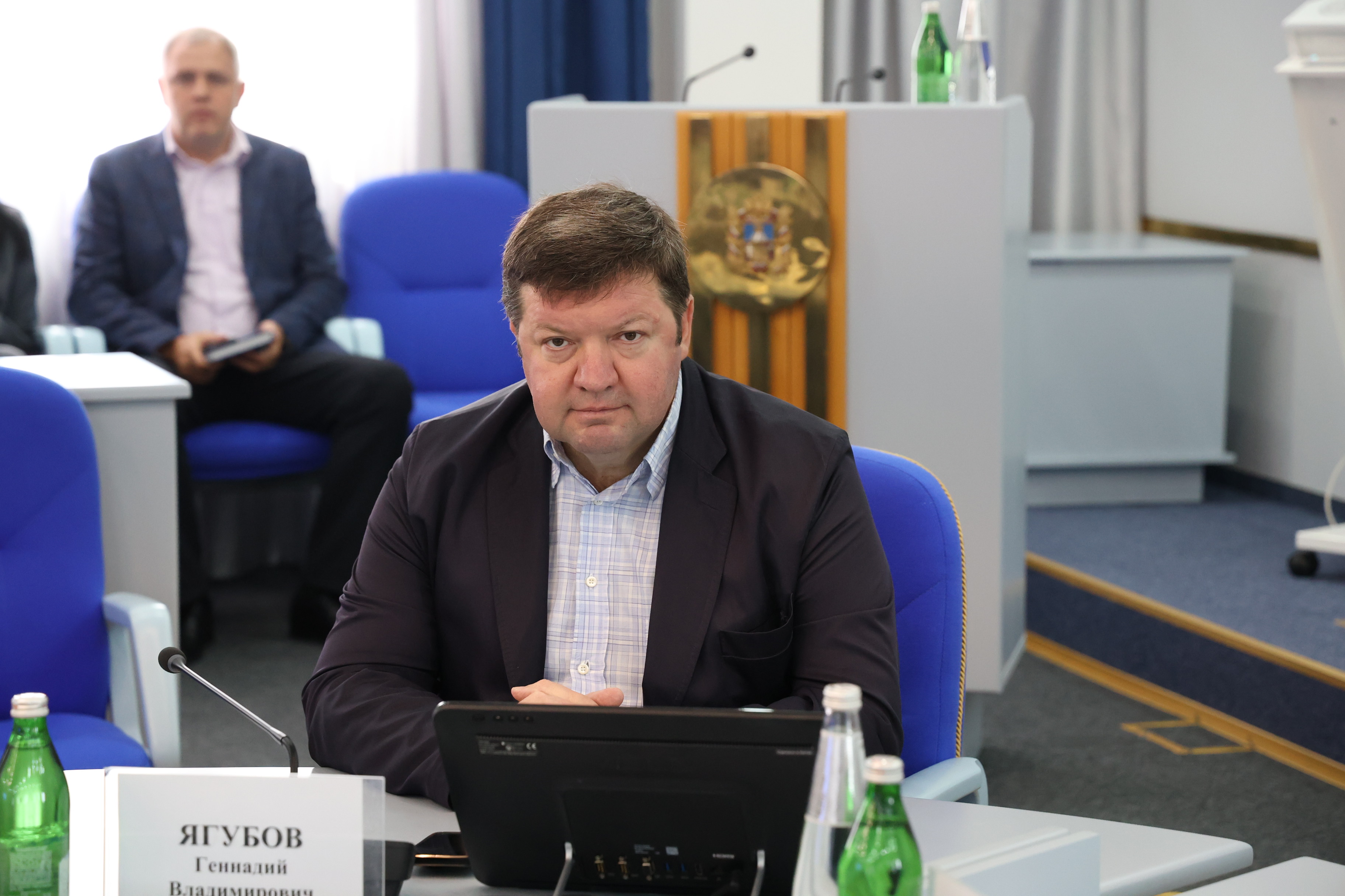 Военнослужащие поблагодарили депутатов Думы Ставрополья за гуманитарную помощь и укрепление престижа военной службы