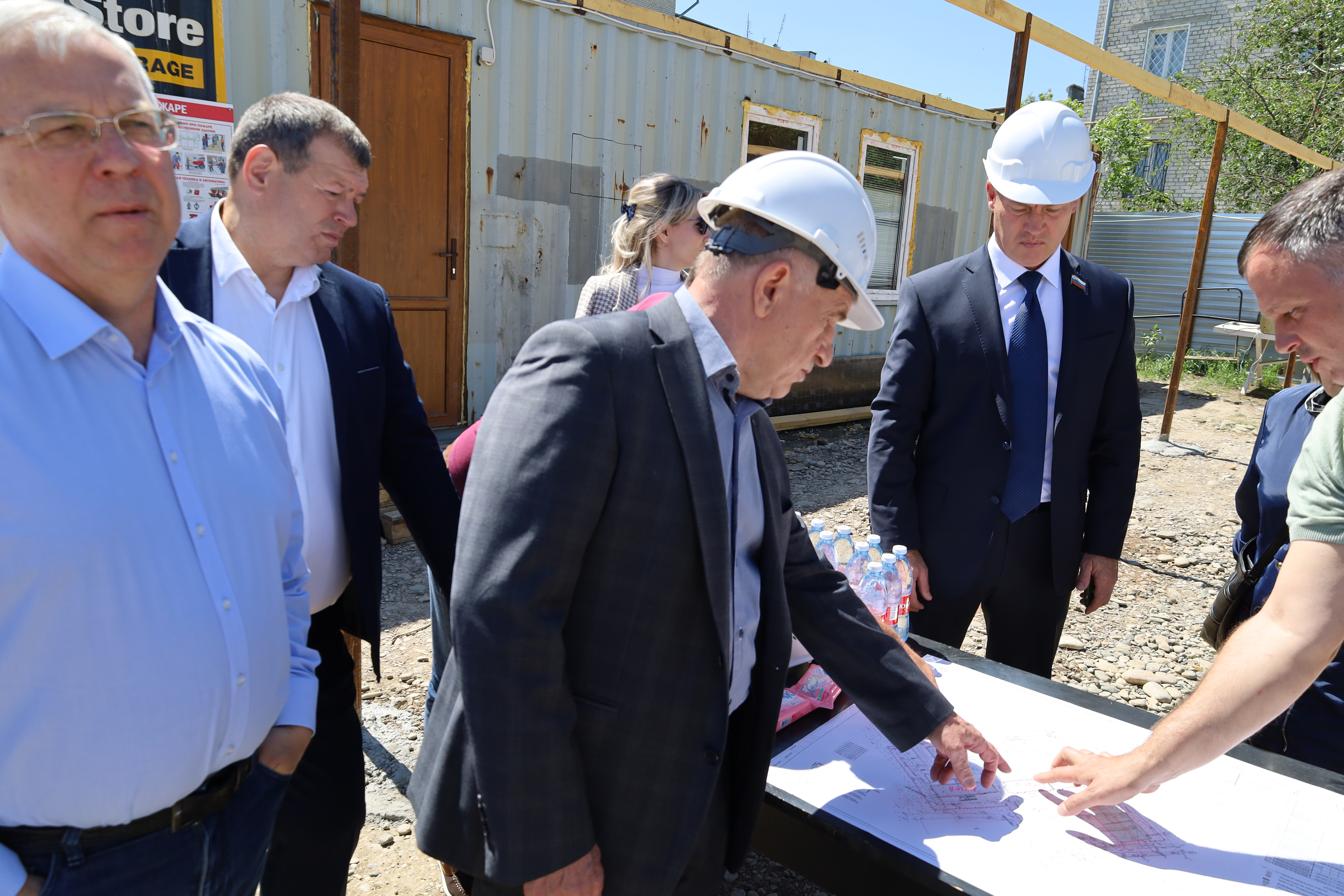 Депутаты держат на контроле вопросы переселения граждан из аварийного жилья