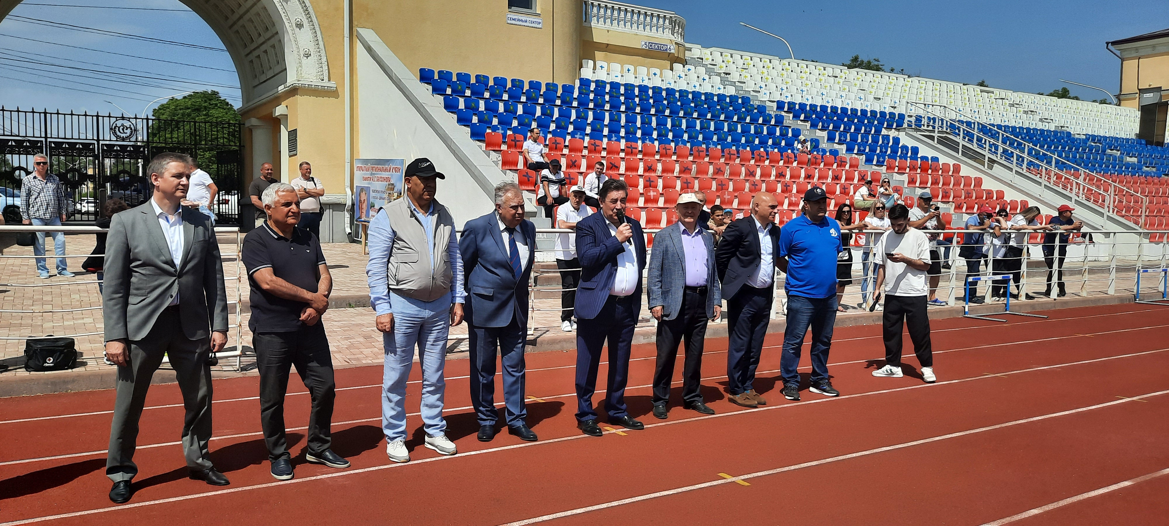 В Ставрополе разыграли футбольный Кубок памяти Анатолия Бессонова