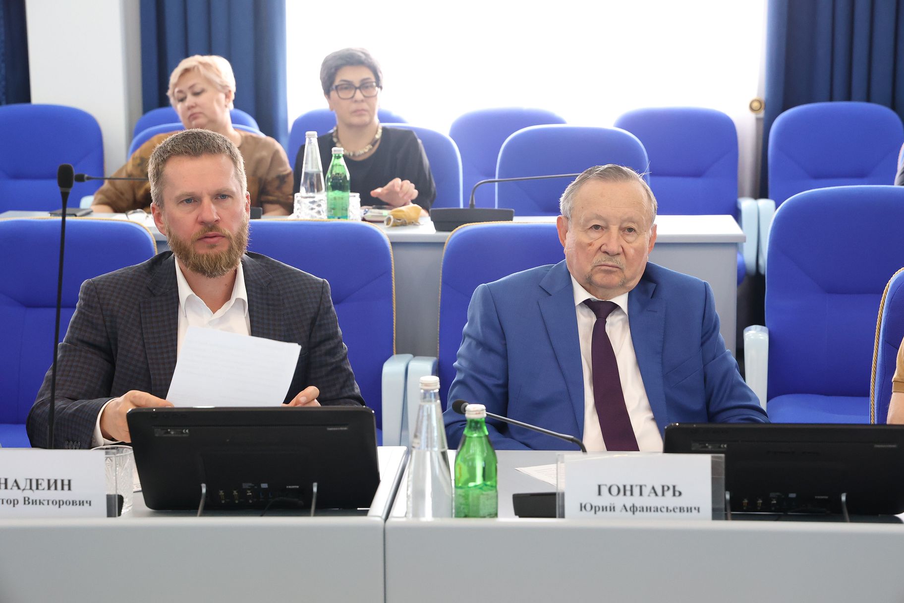 В краевой Думе обсуждают исполнение депутатских наказов