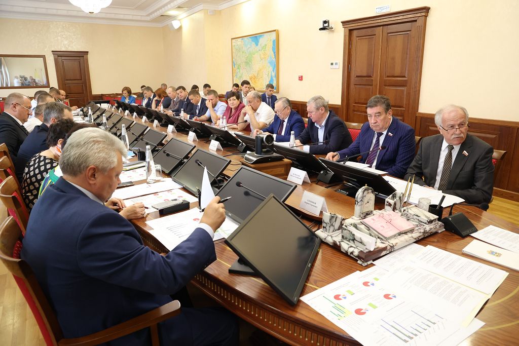 Николай Великдань: На Ставрополье выполнено 204 наказа избирателей
