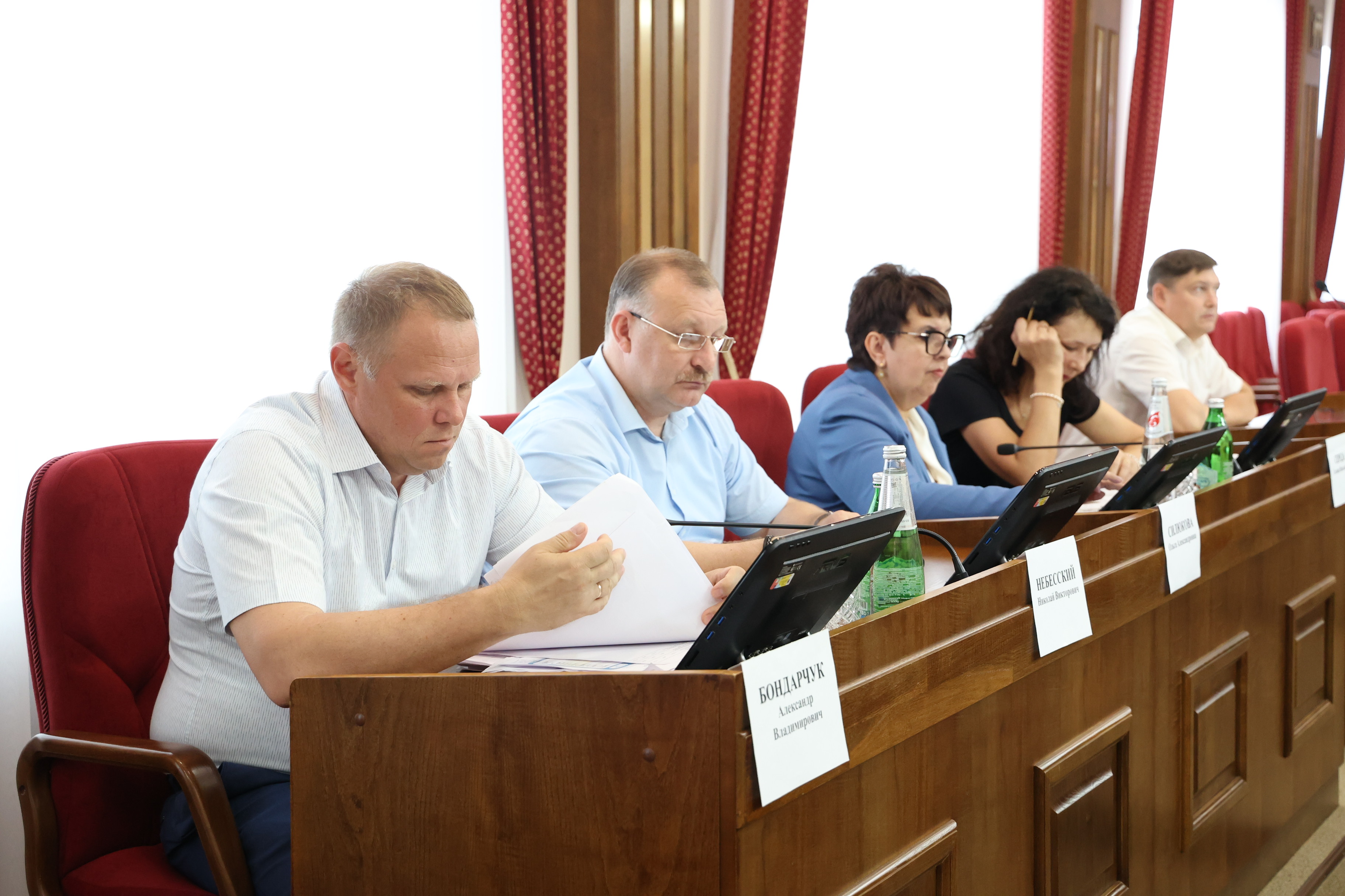 На ремонт дорог местного значения дополнительно направят 2 миллиарда рублей