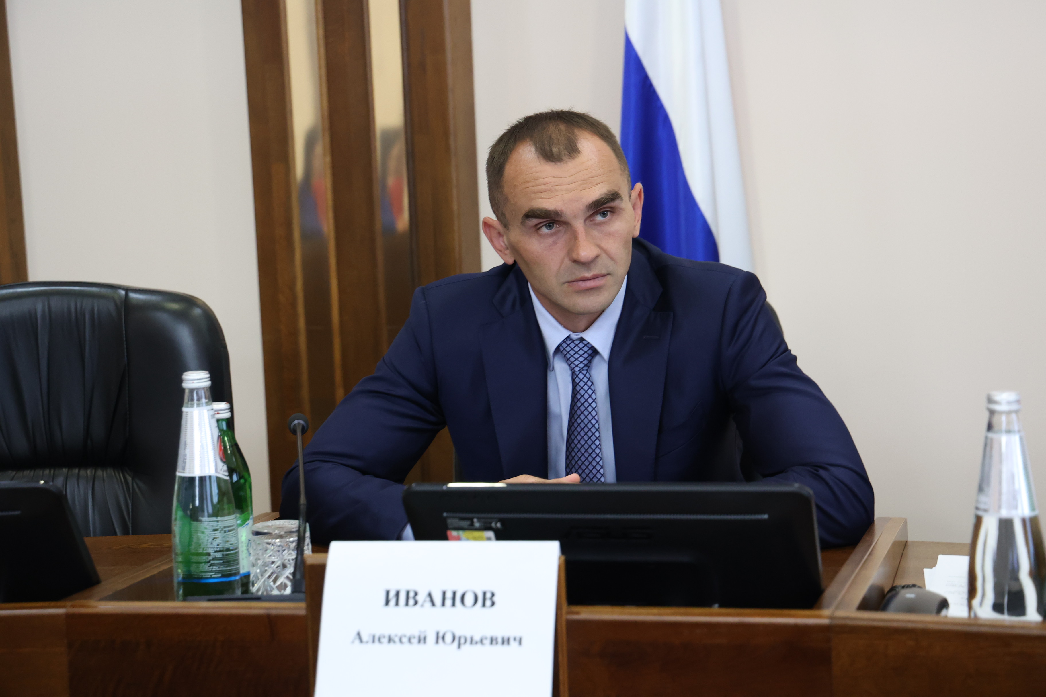 На ремонт дорог местного значения дополнительно направят 2 миллиарда рублей