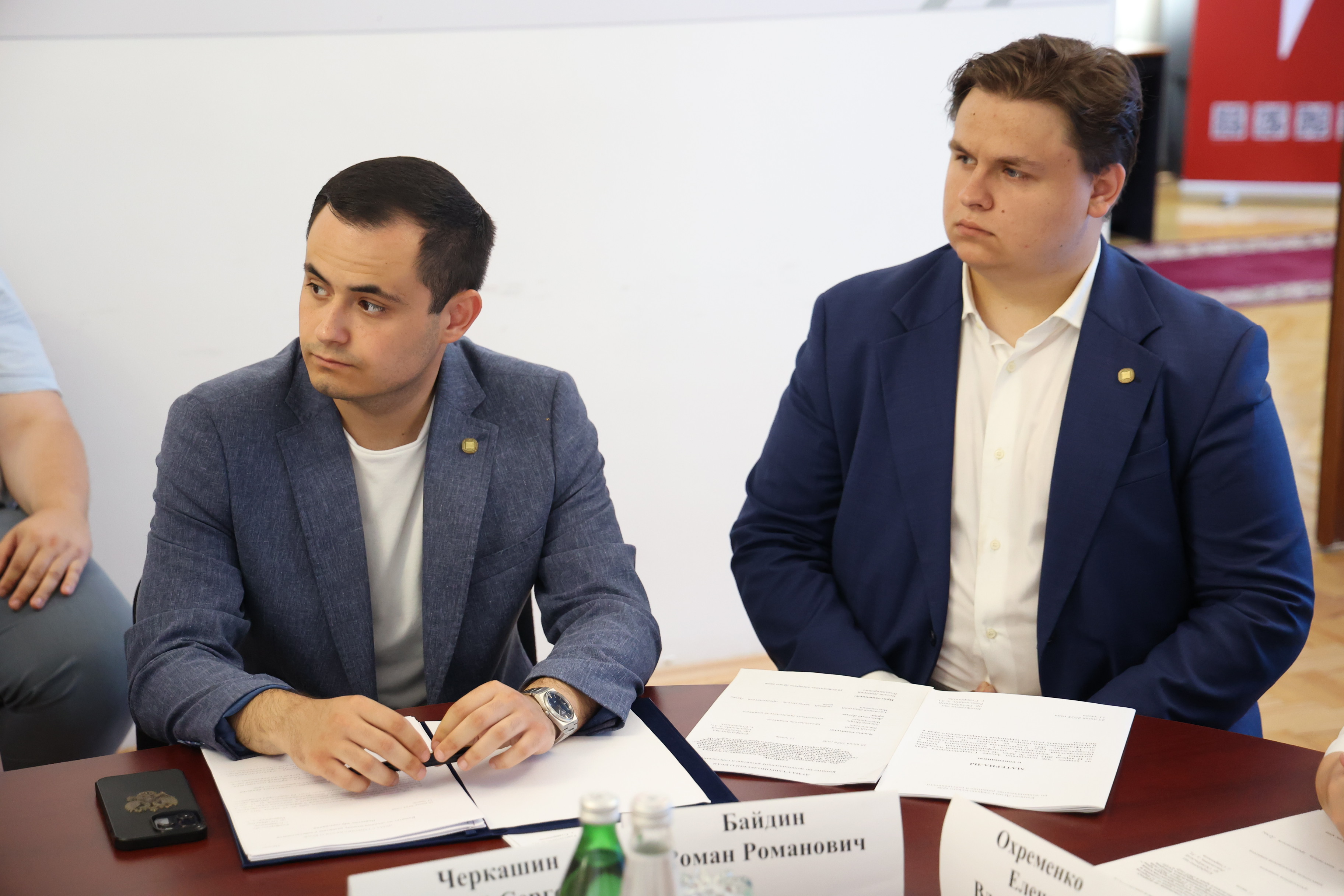 Законодатели предлагают расширить количество платных услуг МФЦ Ставрополья