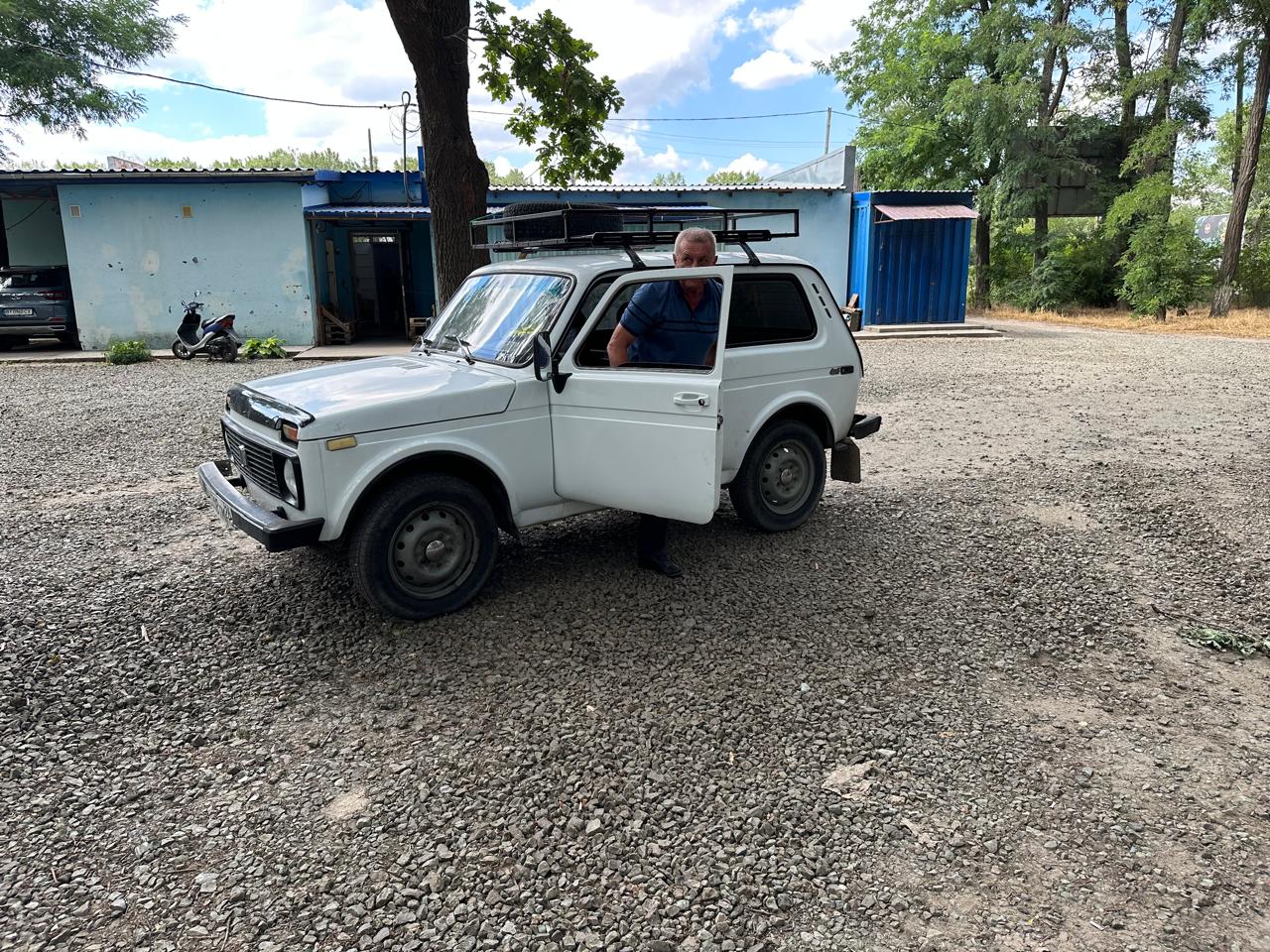 Депутат Игорь Николаев передал бойцам СВО еще один автомобиль