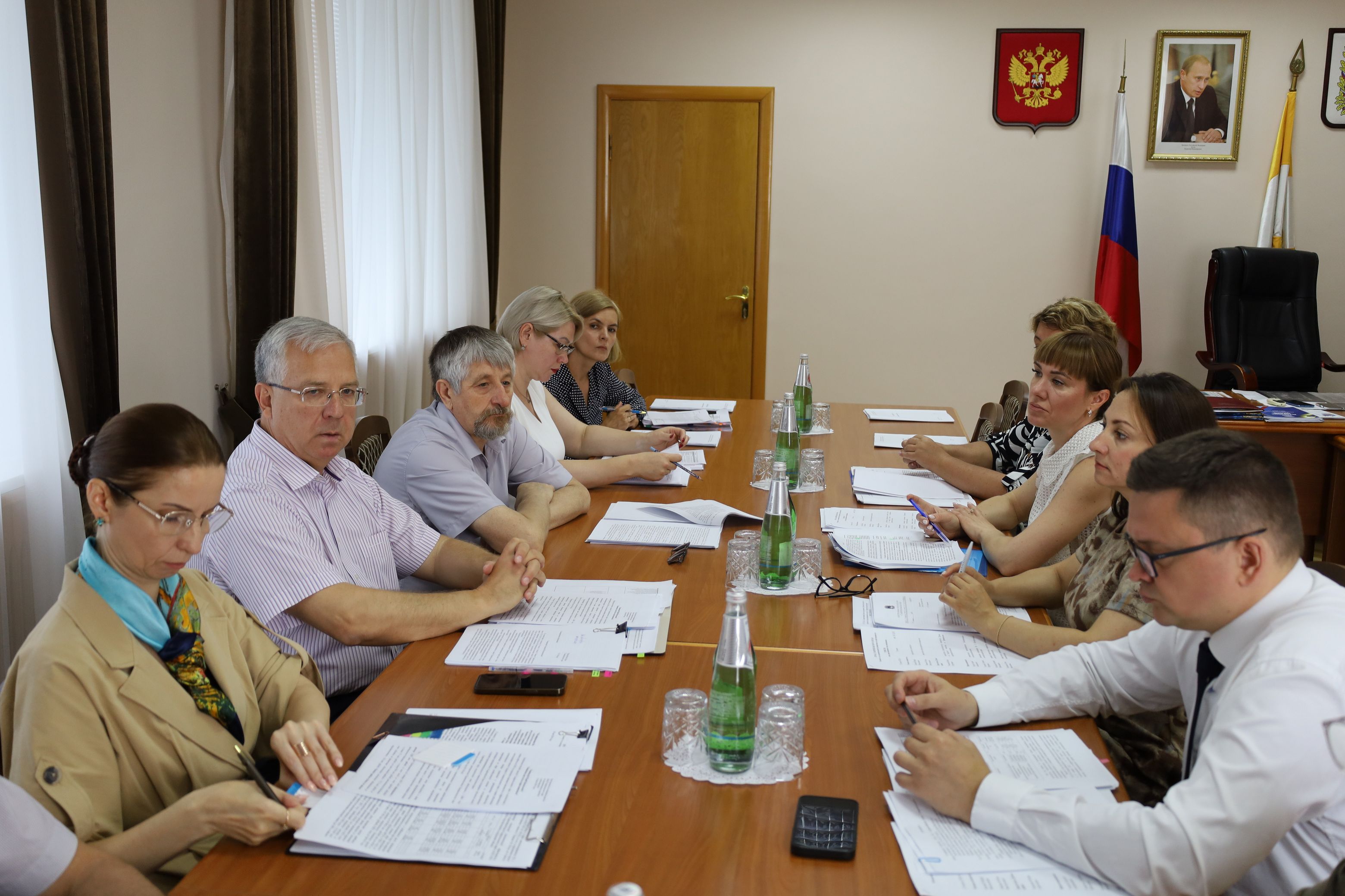 Депутаты обсудили эффективность использования бюджетных средств, направляемых на поддержку малого и среднего предпринимательства