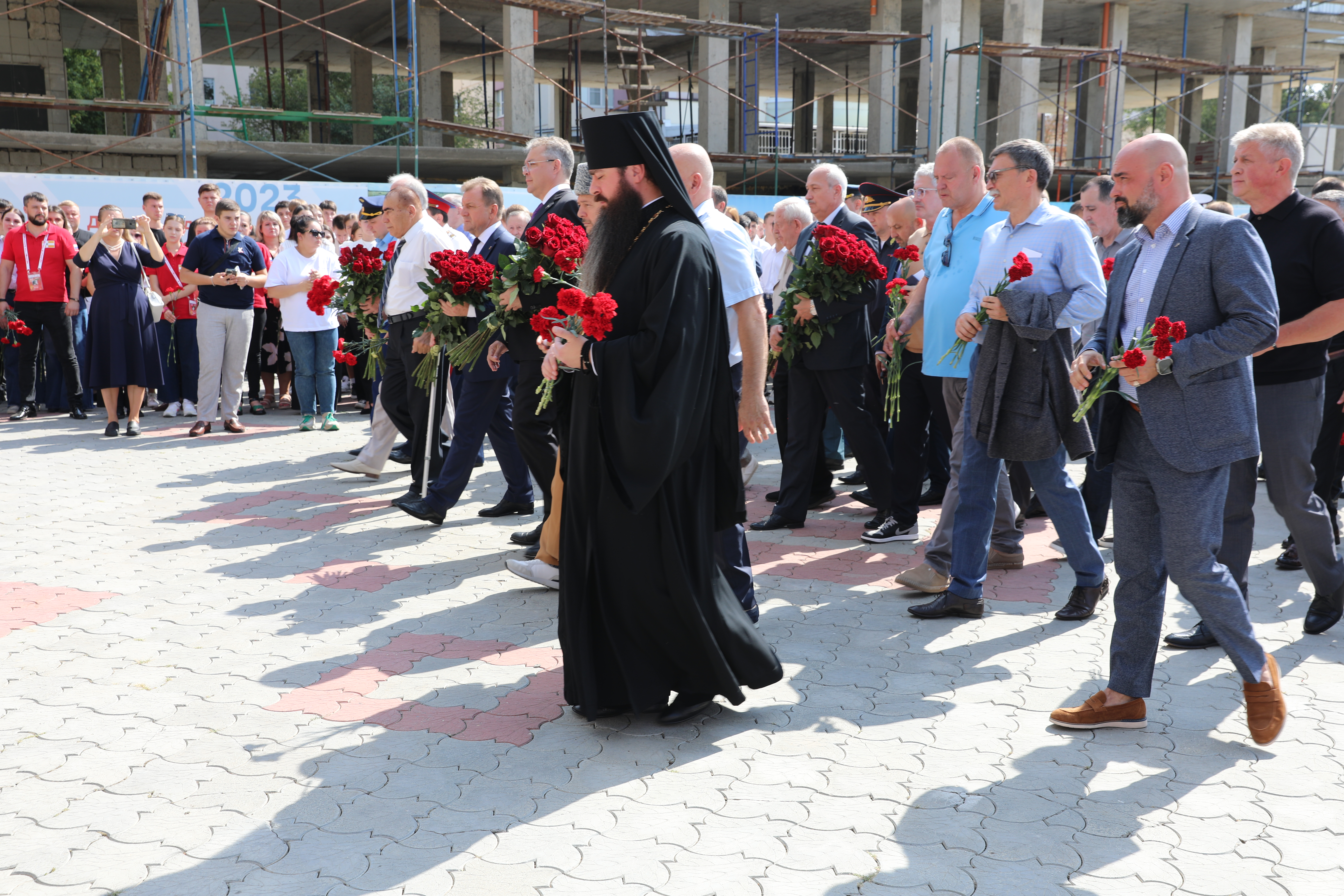 Депутаты Думы Ставрополья почтили память жертв террористических актов