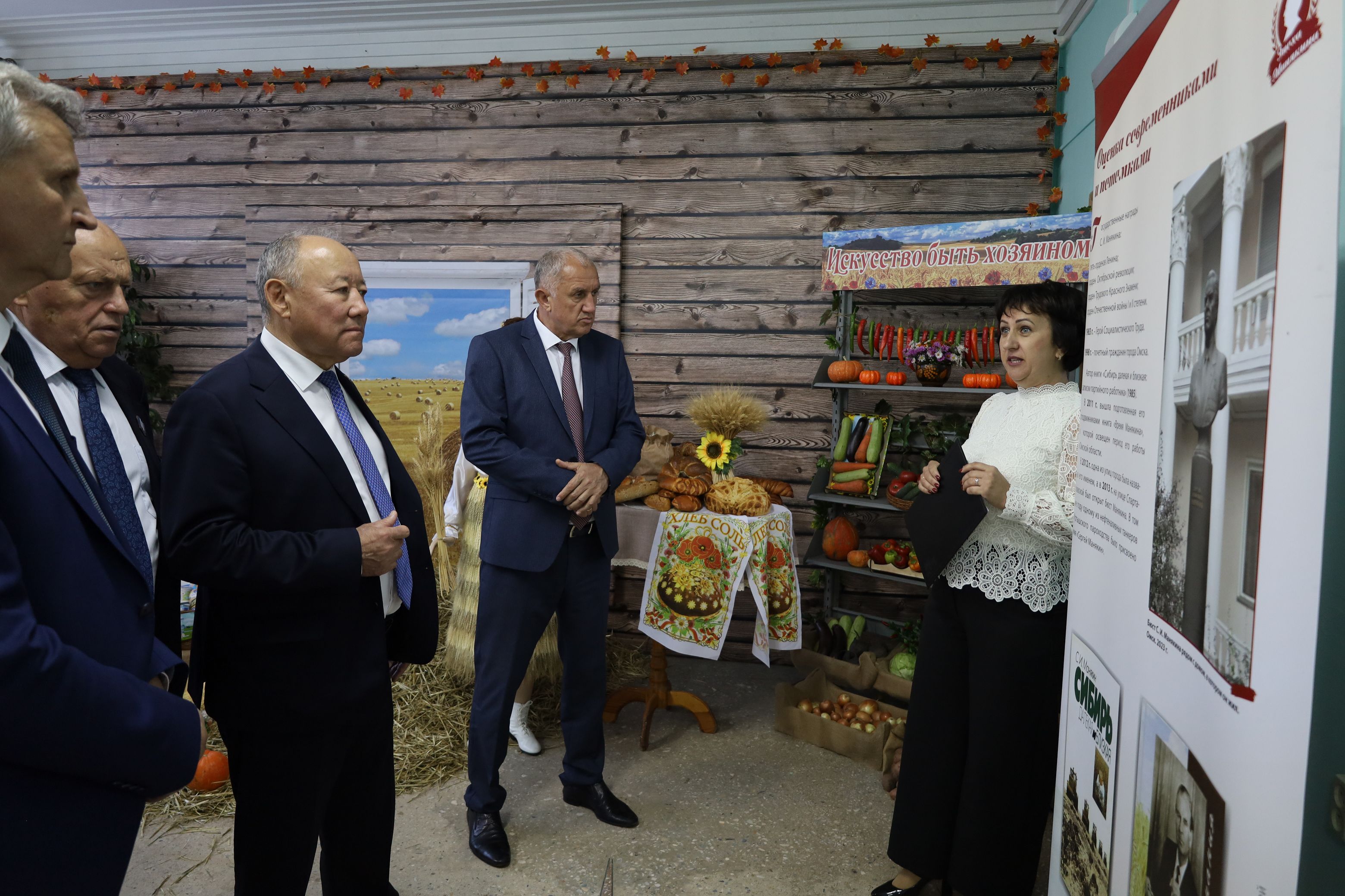 Памятник Сергею Иосифовичу Манякину открыли на Ставрополье