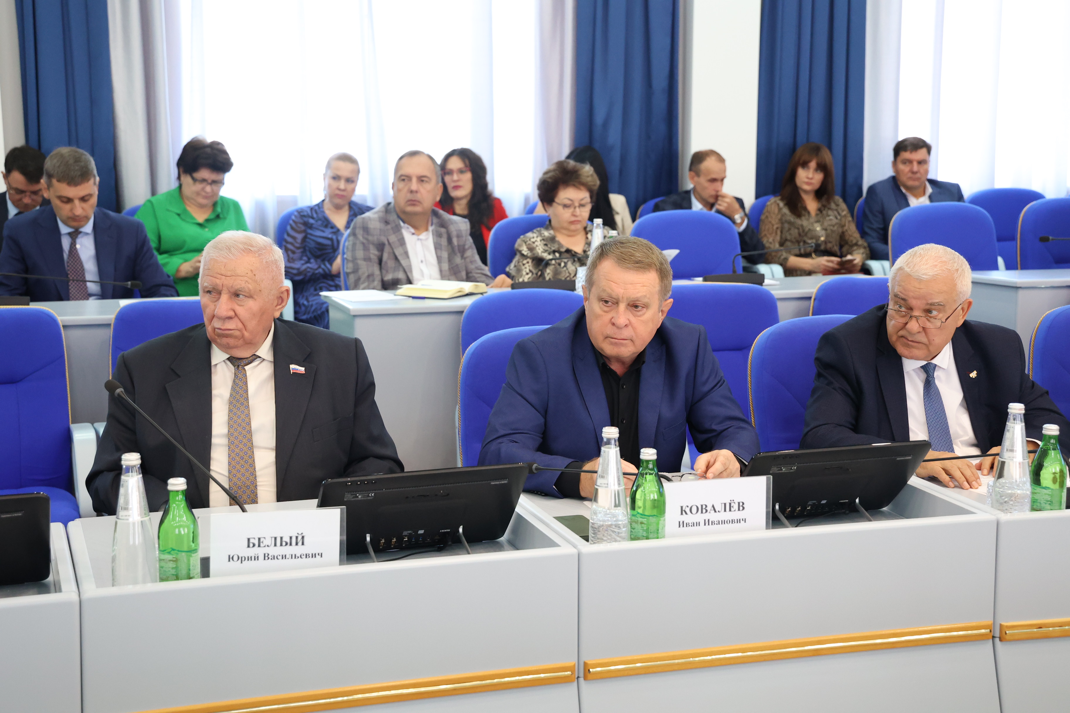В комитетах Думы Ставрополья продолжается законотворческая работа