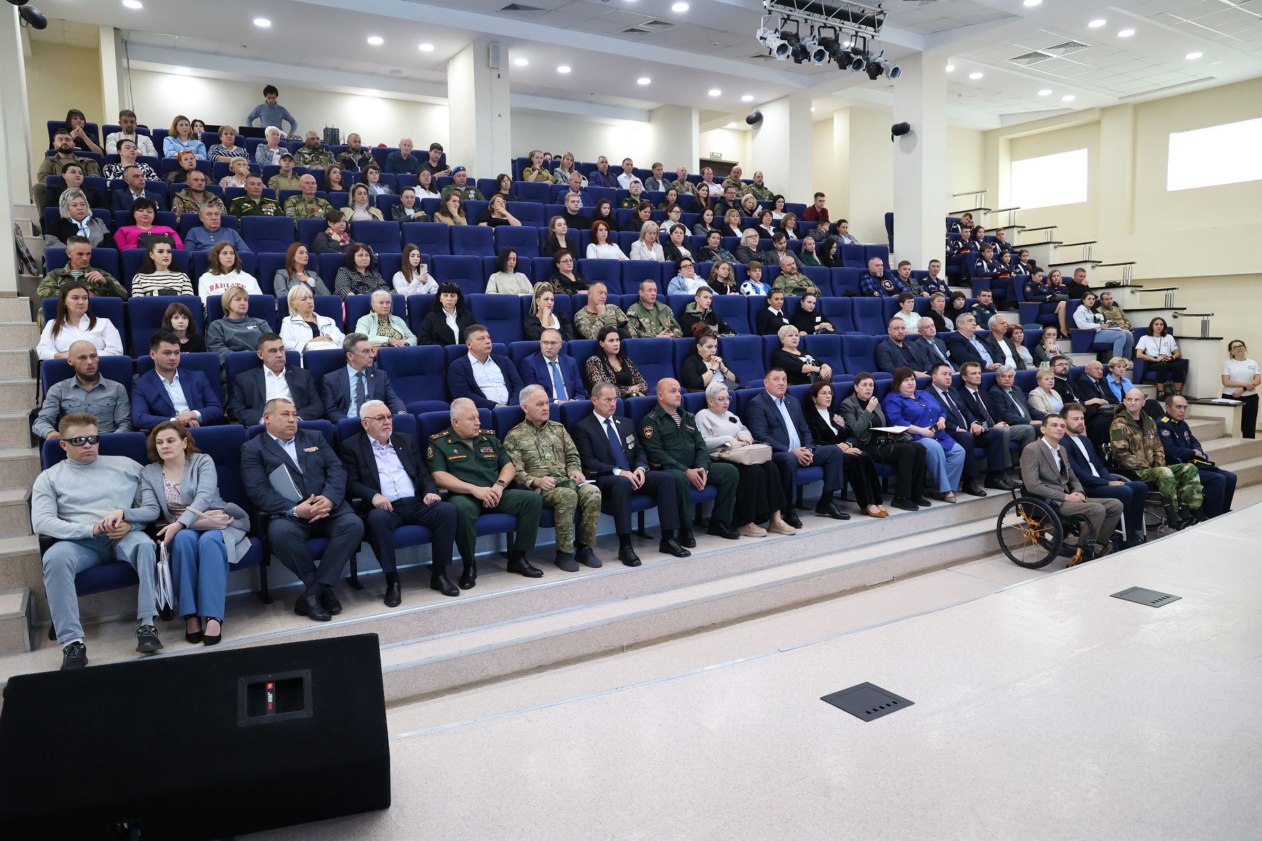 Краевые законодатели приняли участие в работе I краевого Форума «Своя Россия – Своя Победа»