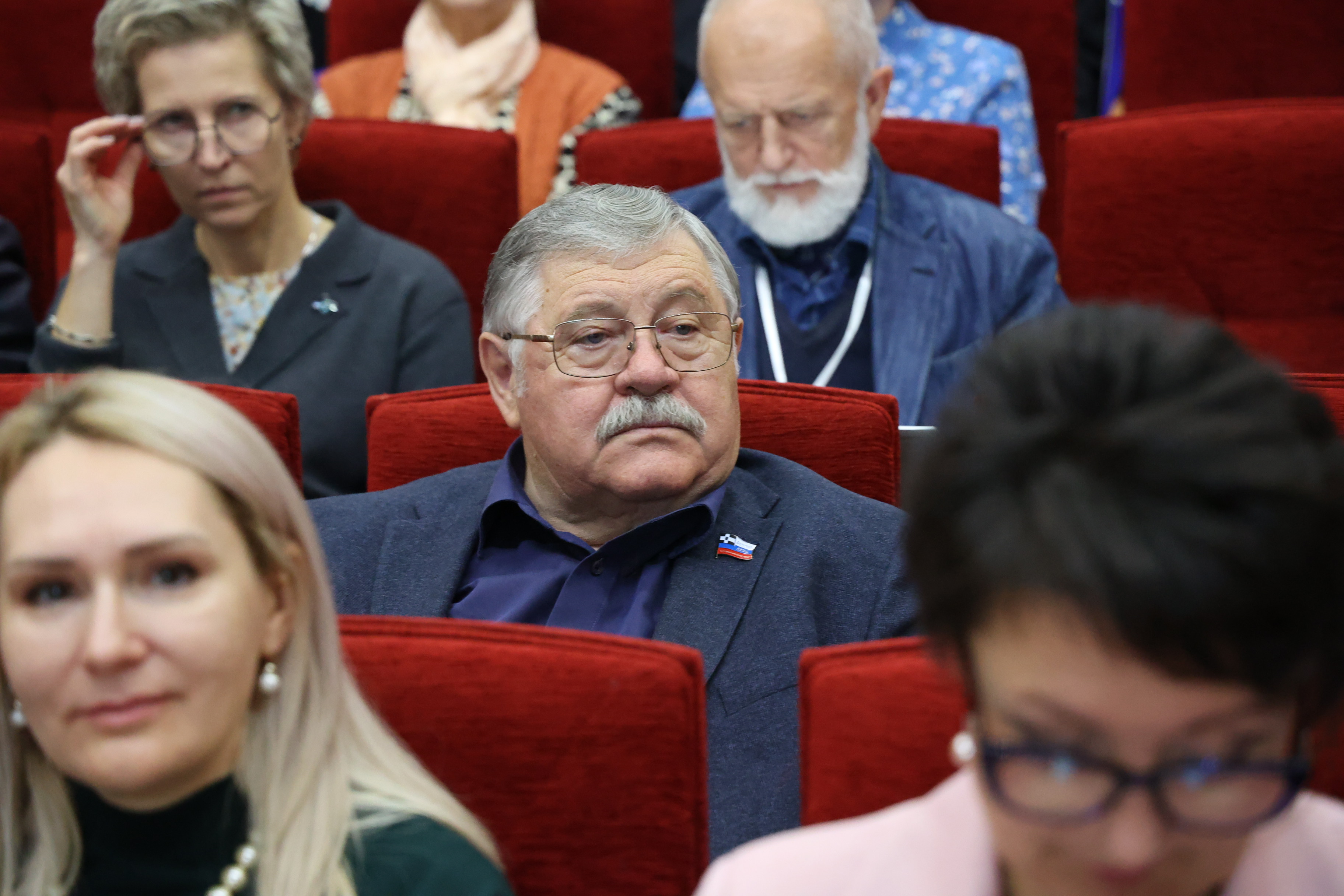 Николай Великдань принял участие в пленарном заседании Ставропольского форума ВРНС