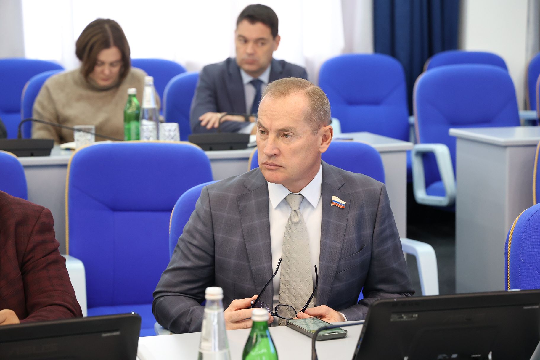 В краевой Думе идет работа над проектом бюджета Ставрополья на 2025 и плановый период 2026 и 2027 годов
