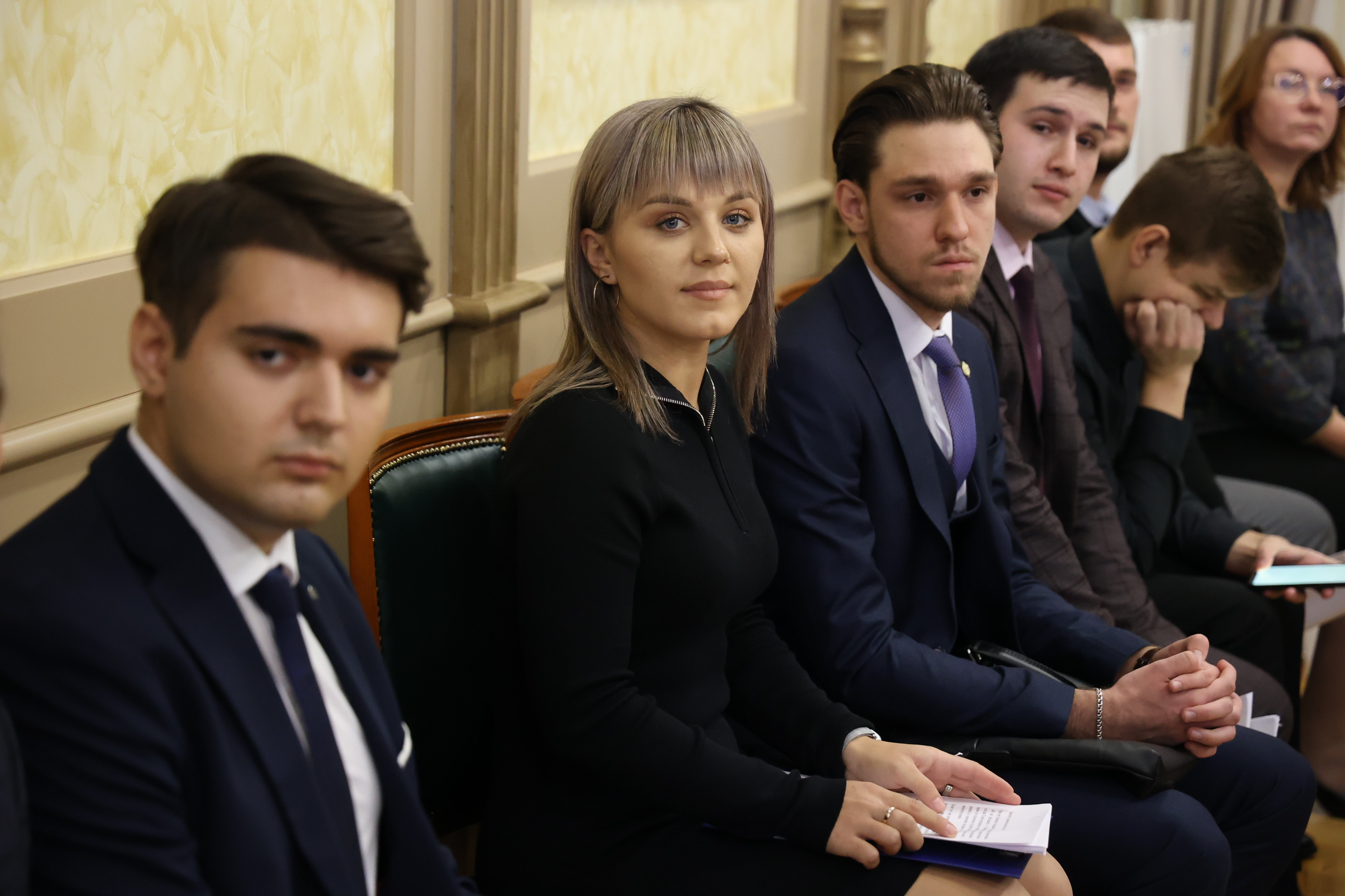 В Думе Ставрополья прошли собеседования с кандидатами в резерв Молодежного парламента