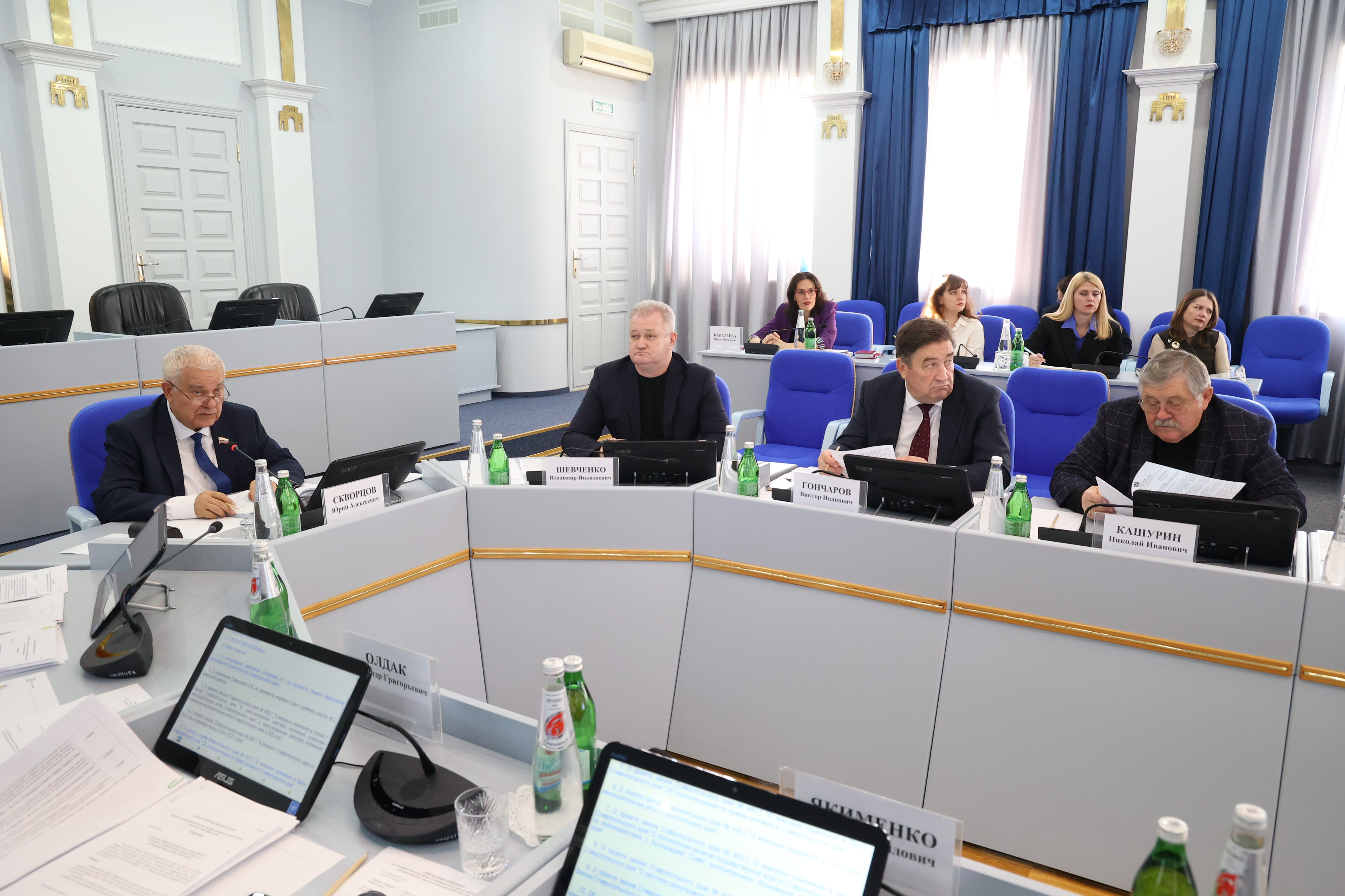 Корректировки краевого закона об Уполномоченном по правам человека обсудили в профильном комитете