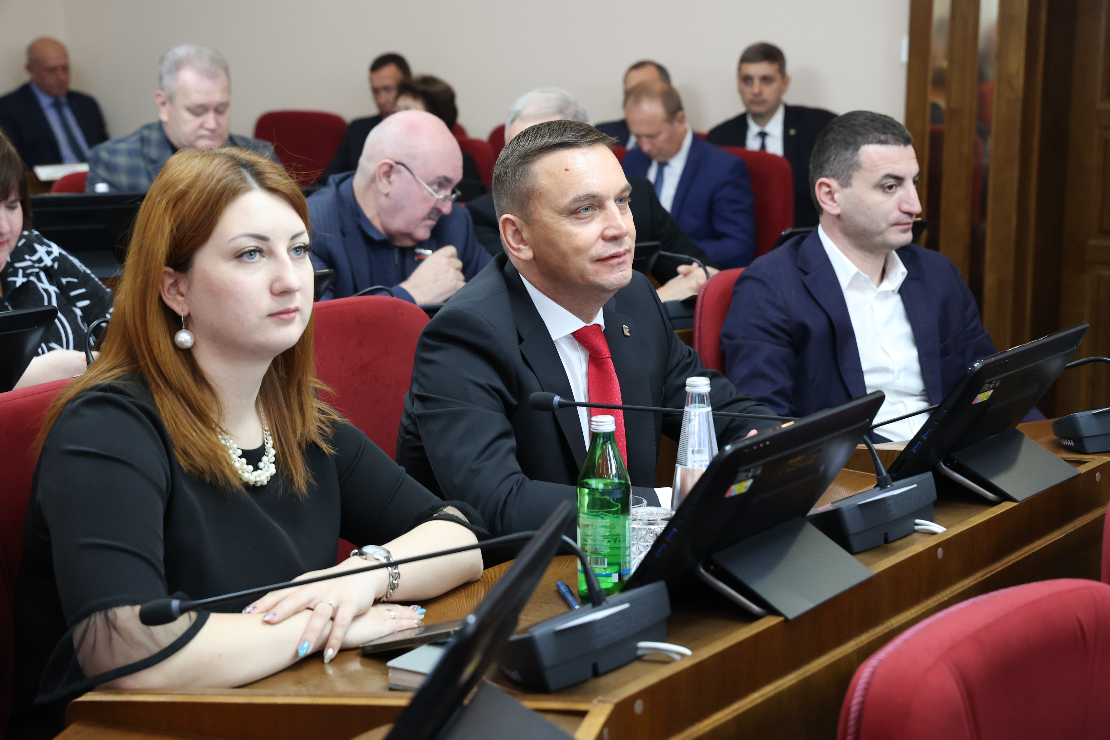 Внесены изменения в краевой закон о поддержке участников специальной военной операции
