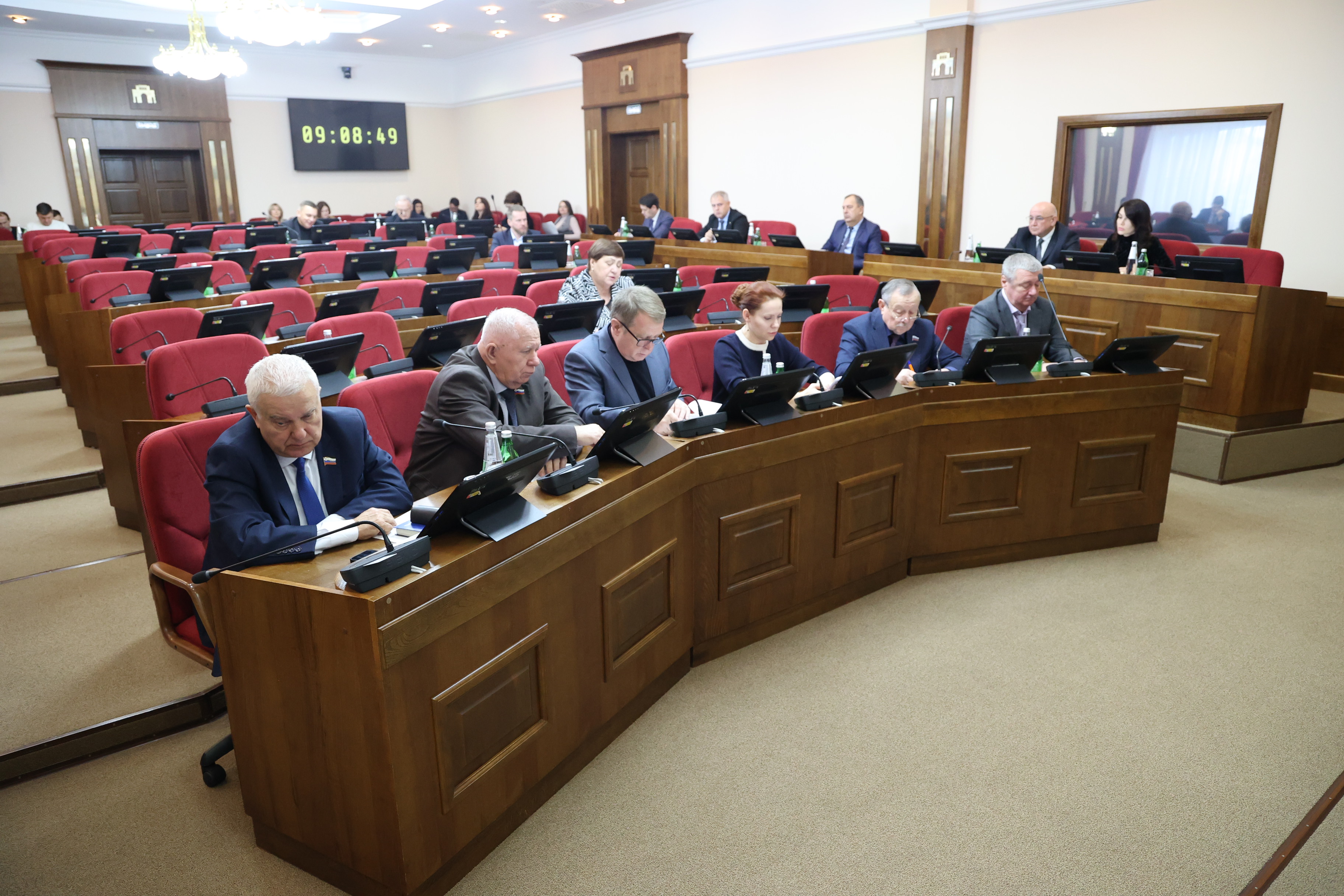 Утверждена повестка очередного заседания Думы