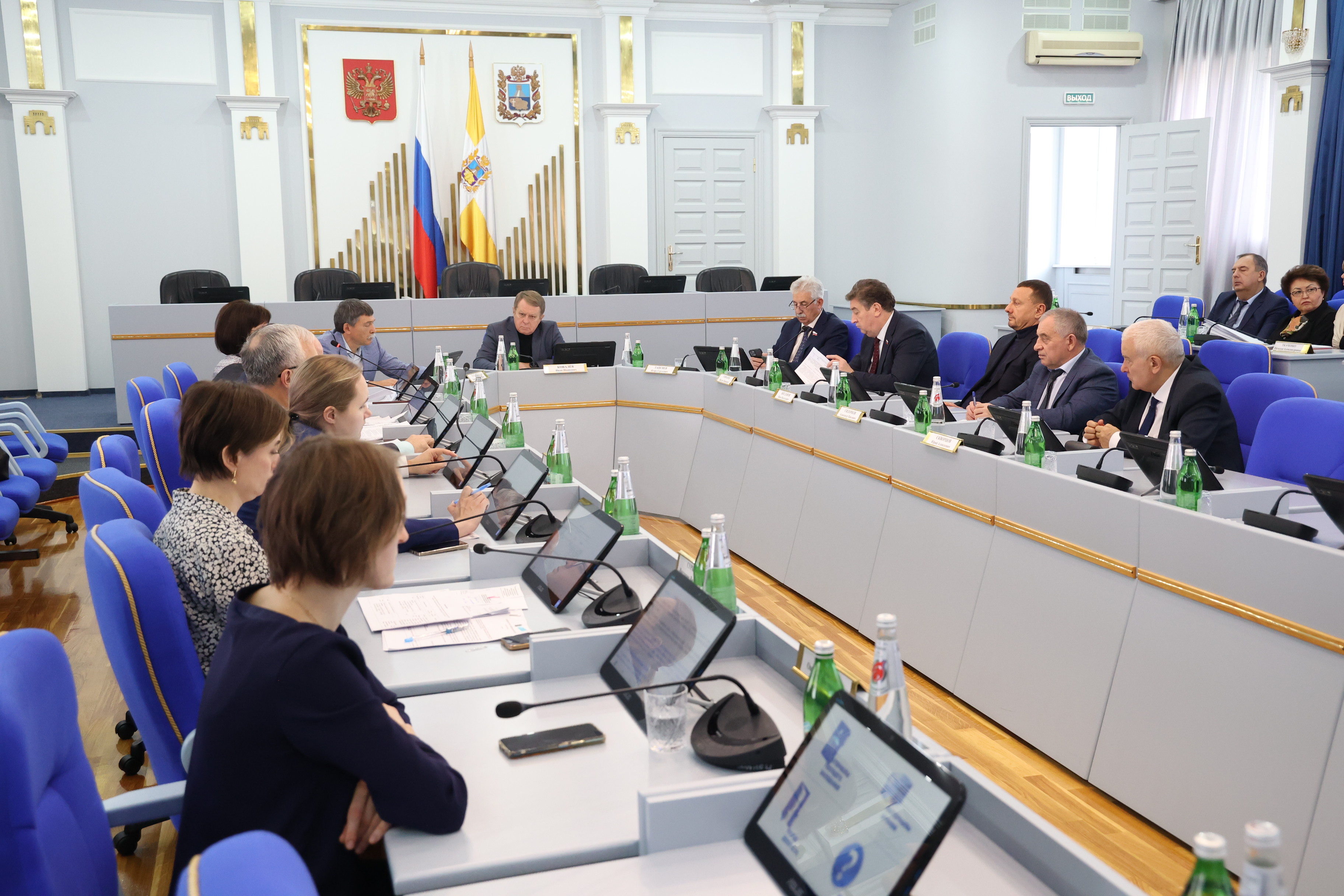 Депутаты рассмотрели корректировки краевого бюджета на 2024 год