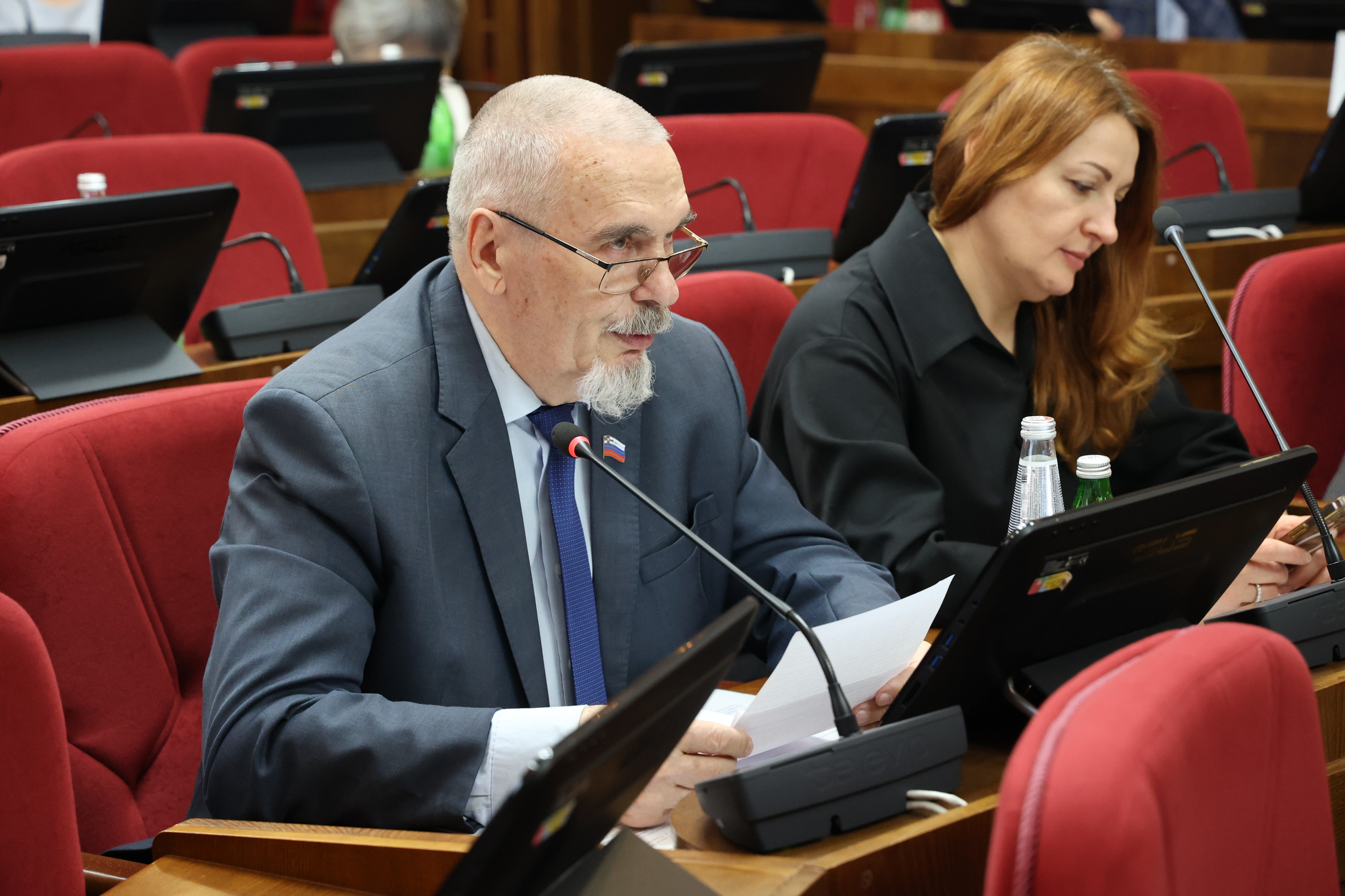 За стихийную парковку электросамокатов планируется установить административную ответственность