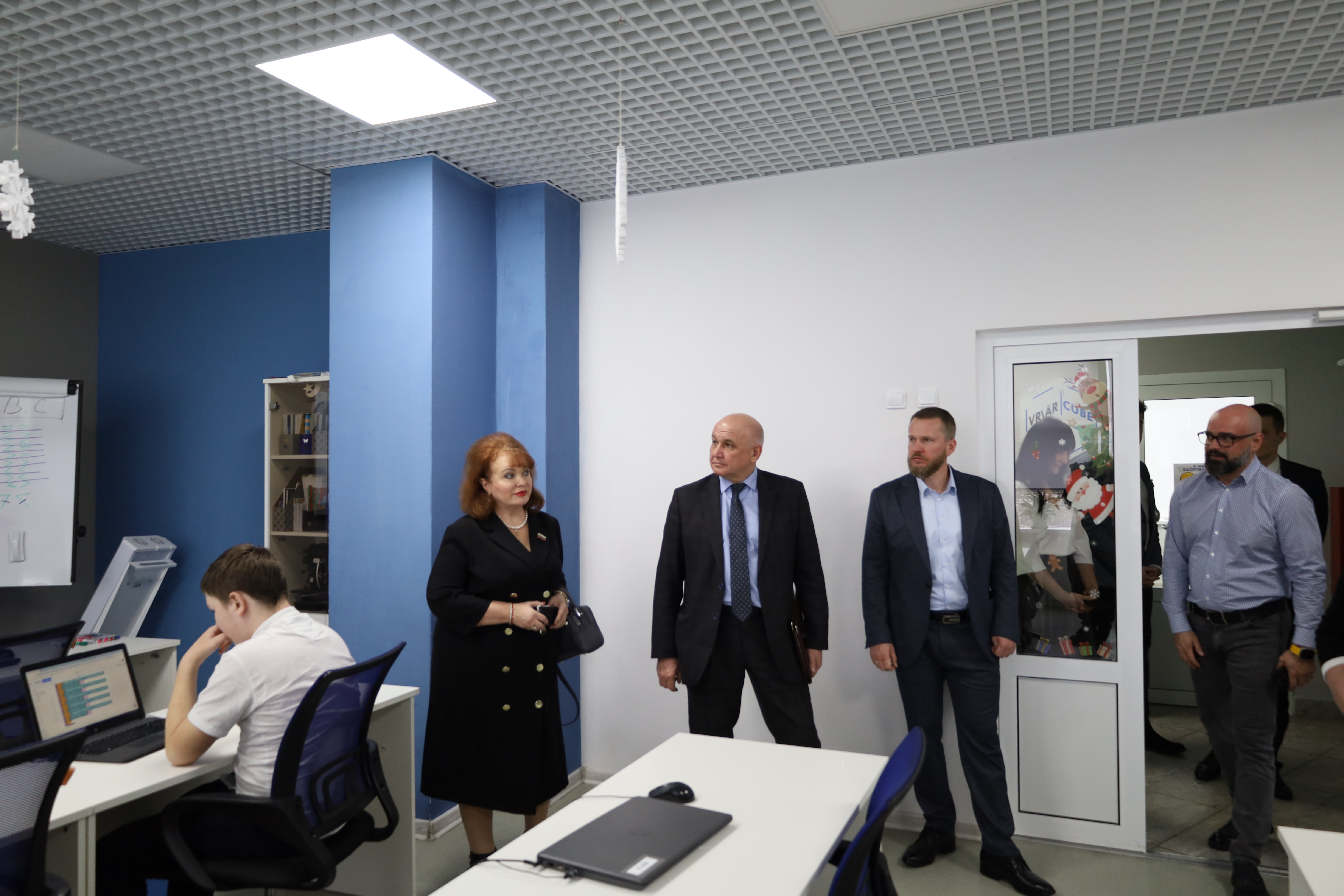 Виктор Надеин: будущее за научно-техническим образованием школьников