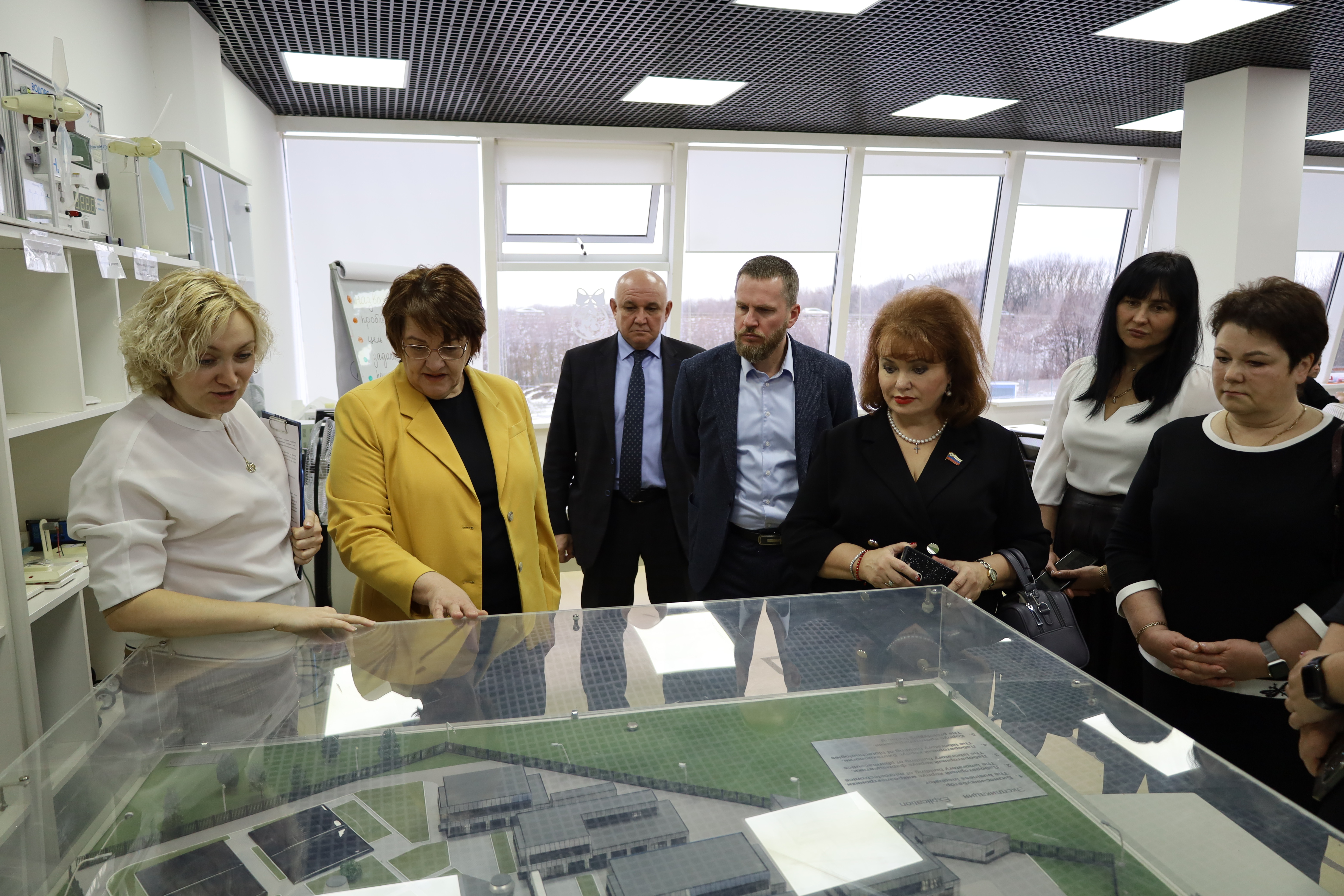 Виктор Надеин: будущее за научно-техническим образованием школьников