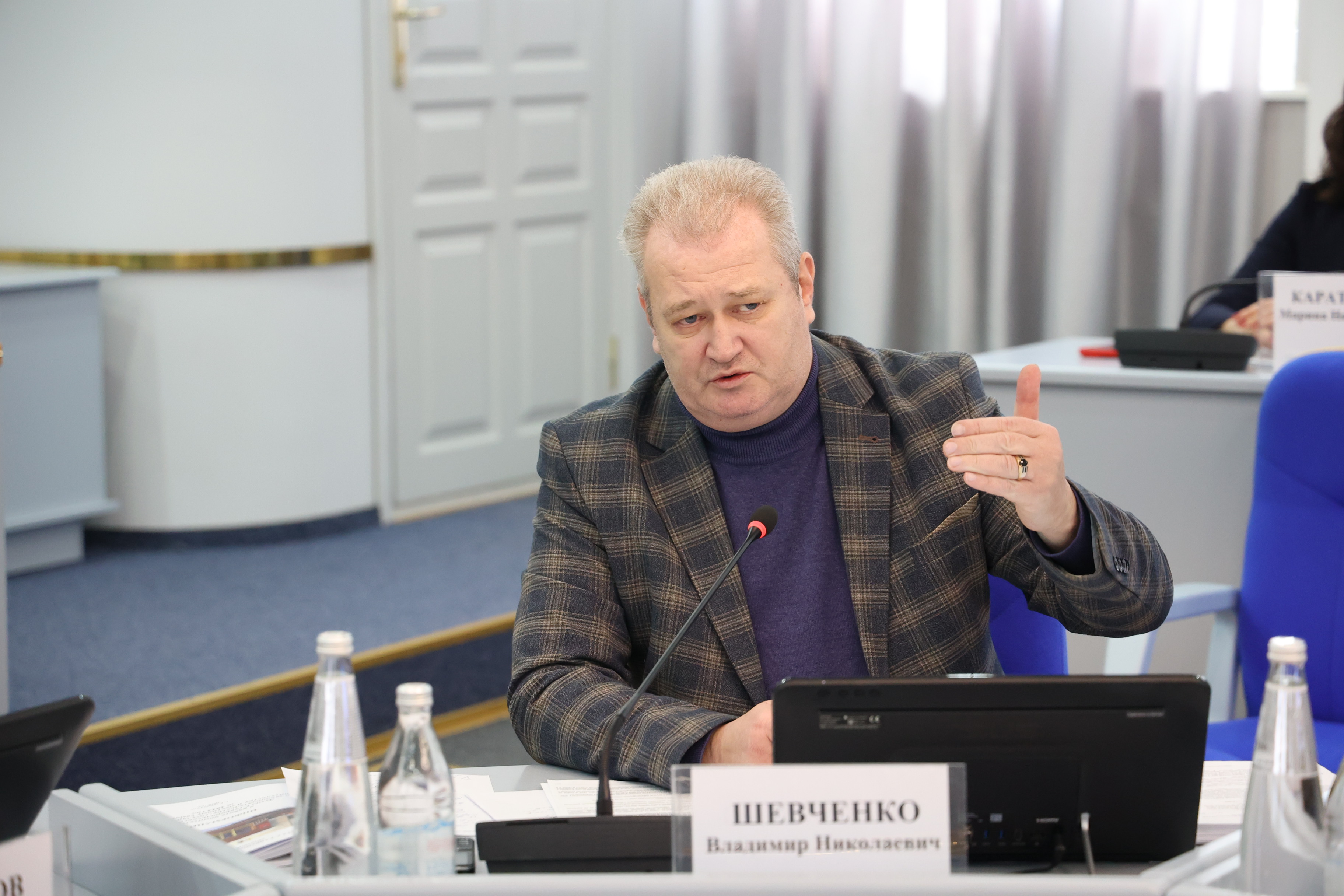 В Думе края продолжается работа над совершенствованием краевого законодательства о выборах и референдумах