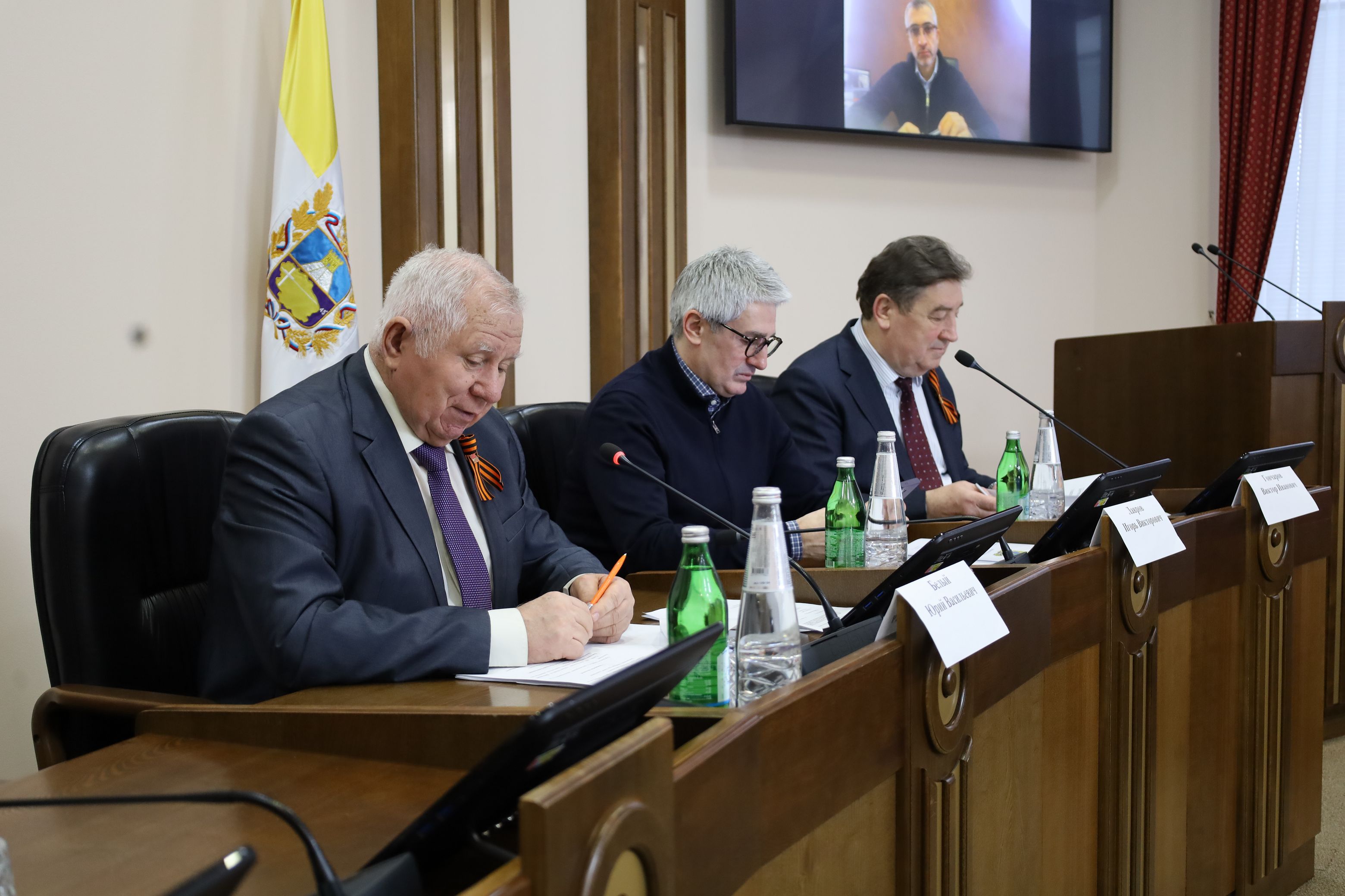 Краевые депутаты обсуждают поправки в закон о внешнеэкономических связях