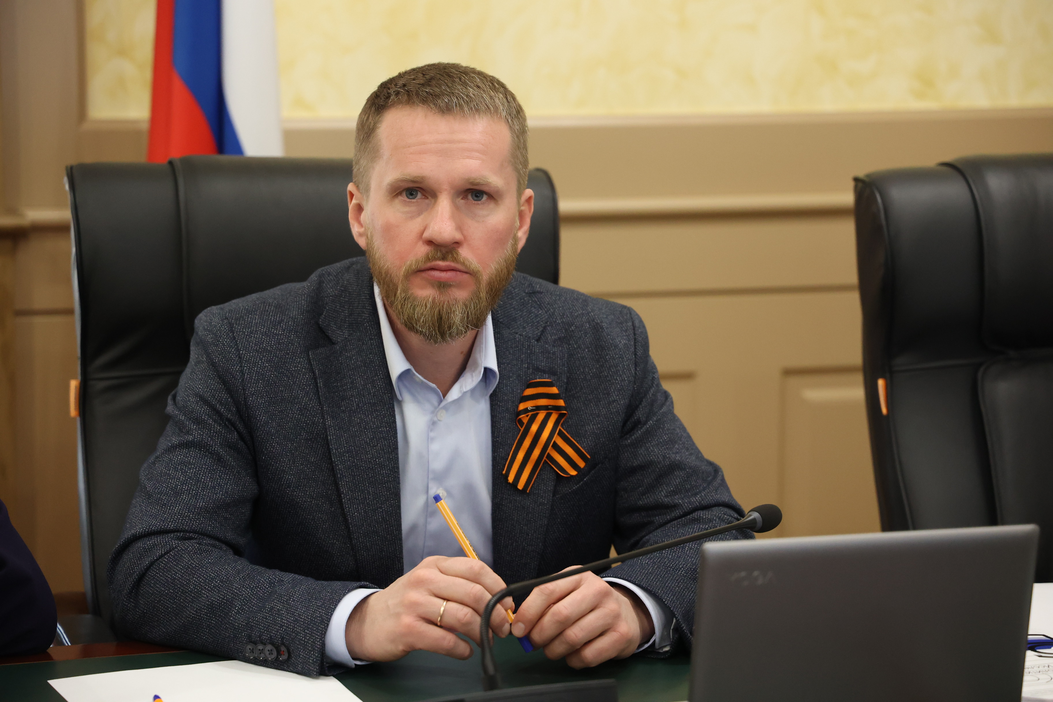 Краевые депутаты приняли участие в обсуждении проекта Стратегии развития российского образования