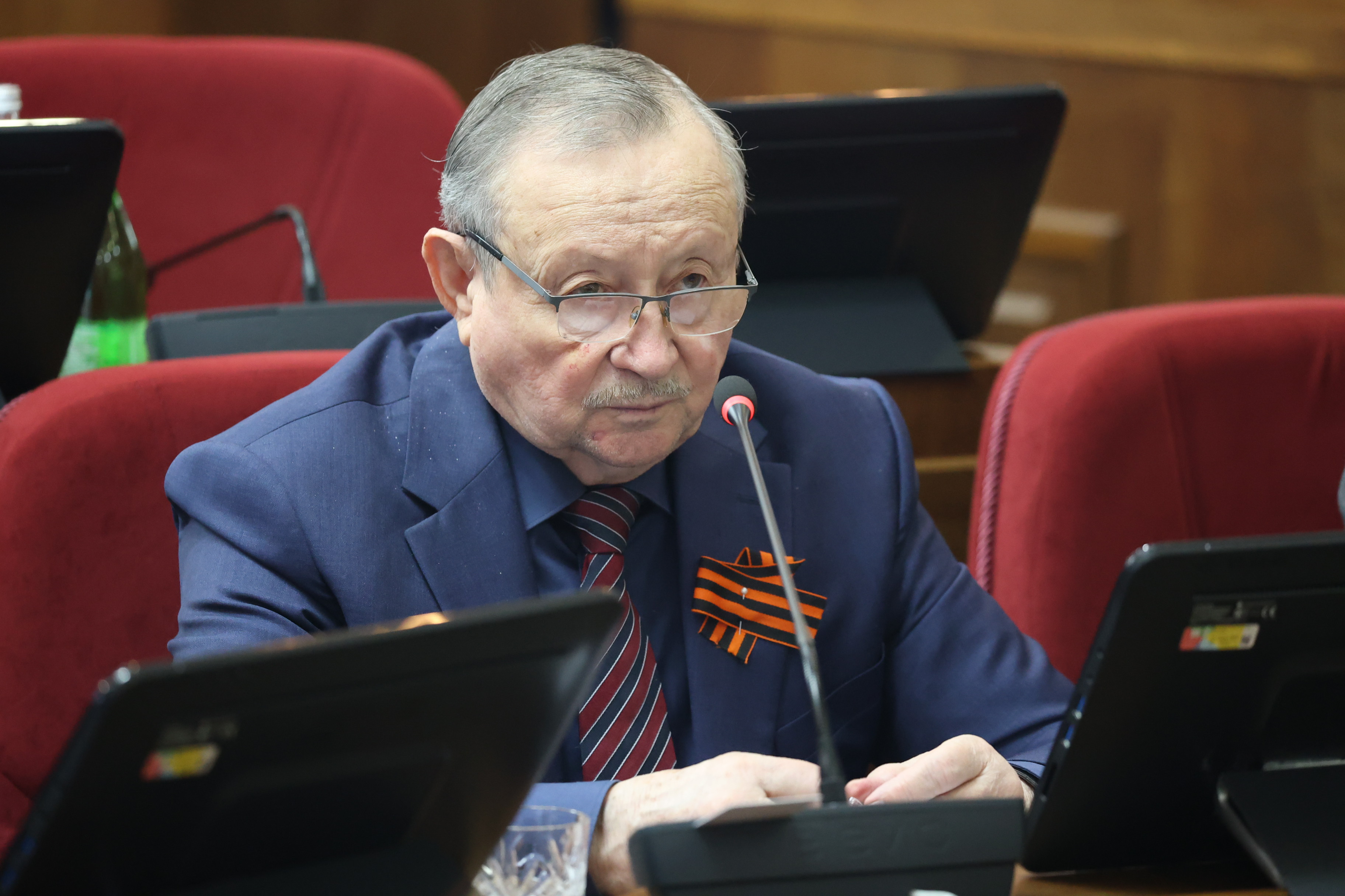 Утверждена повестка февральского заседания Думы
