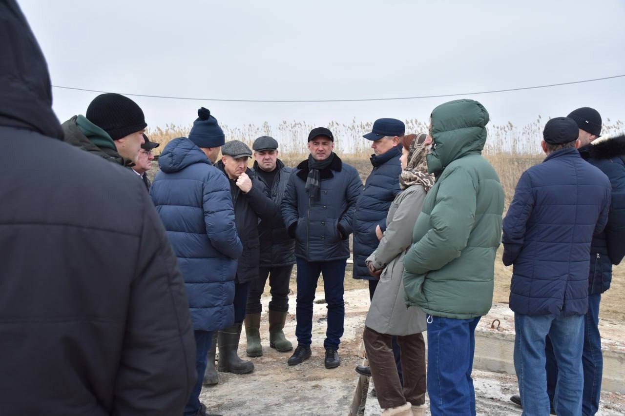 Краевые депутаты проверили реконструкцию очистных сооружений в Апанасенковском округе