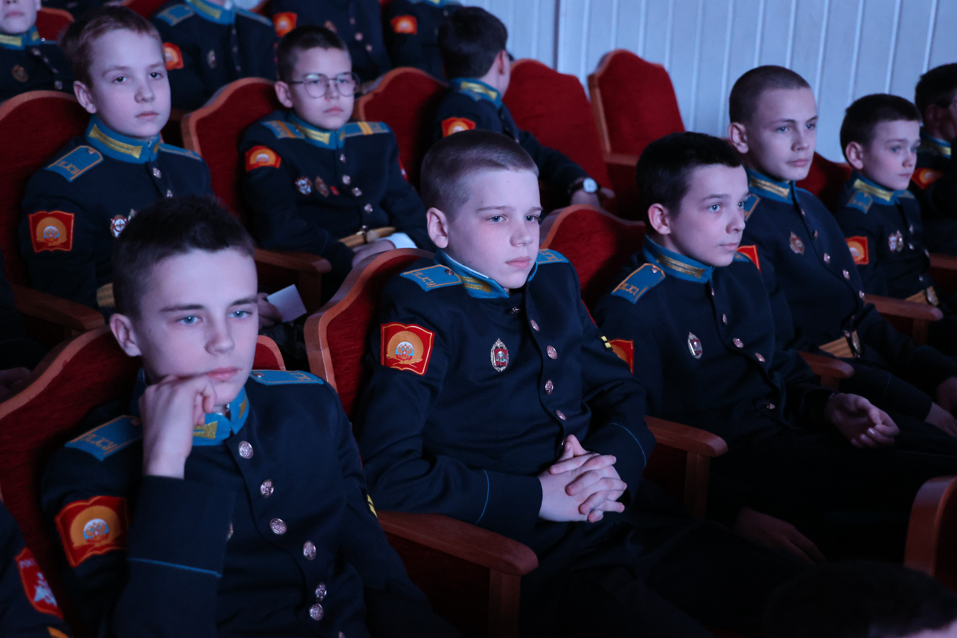 Дмитрий Судавцов вручил награды победителям краевого конкурса «Солдатский конверт»