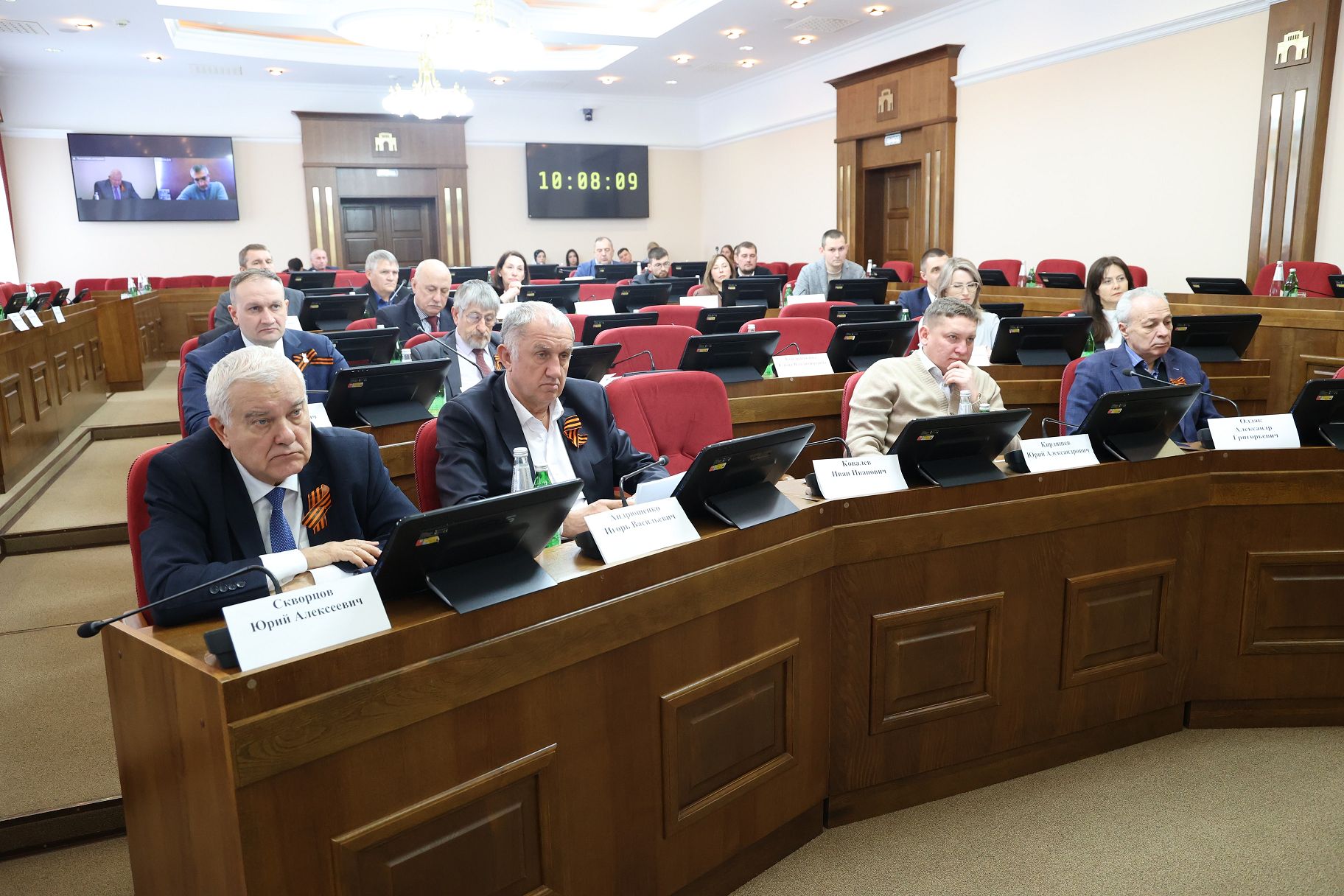 В краевой Думе обсудили увеличение объема производства алкогольной продукции в целях роста поступления акцизов