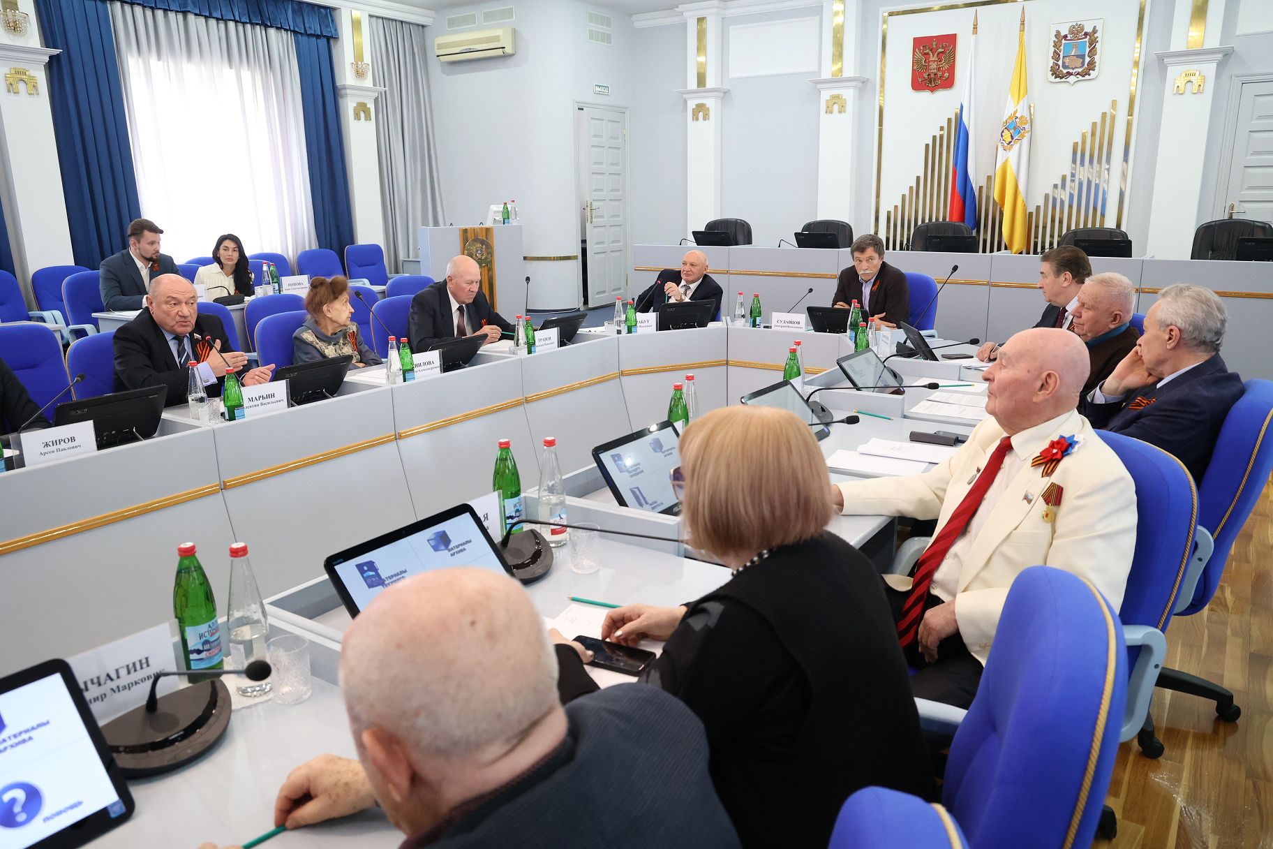Готовность к проведению на Ставрополье мероприятий к 80-летию Великой Победы рассмотрели в краевой Думе