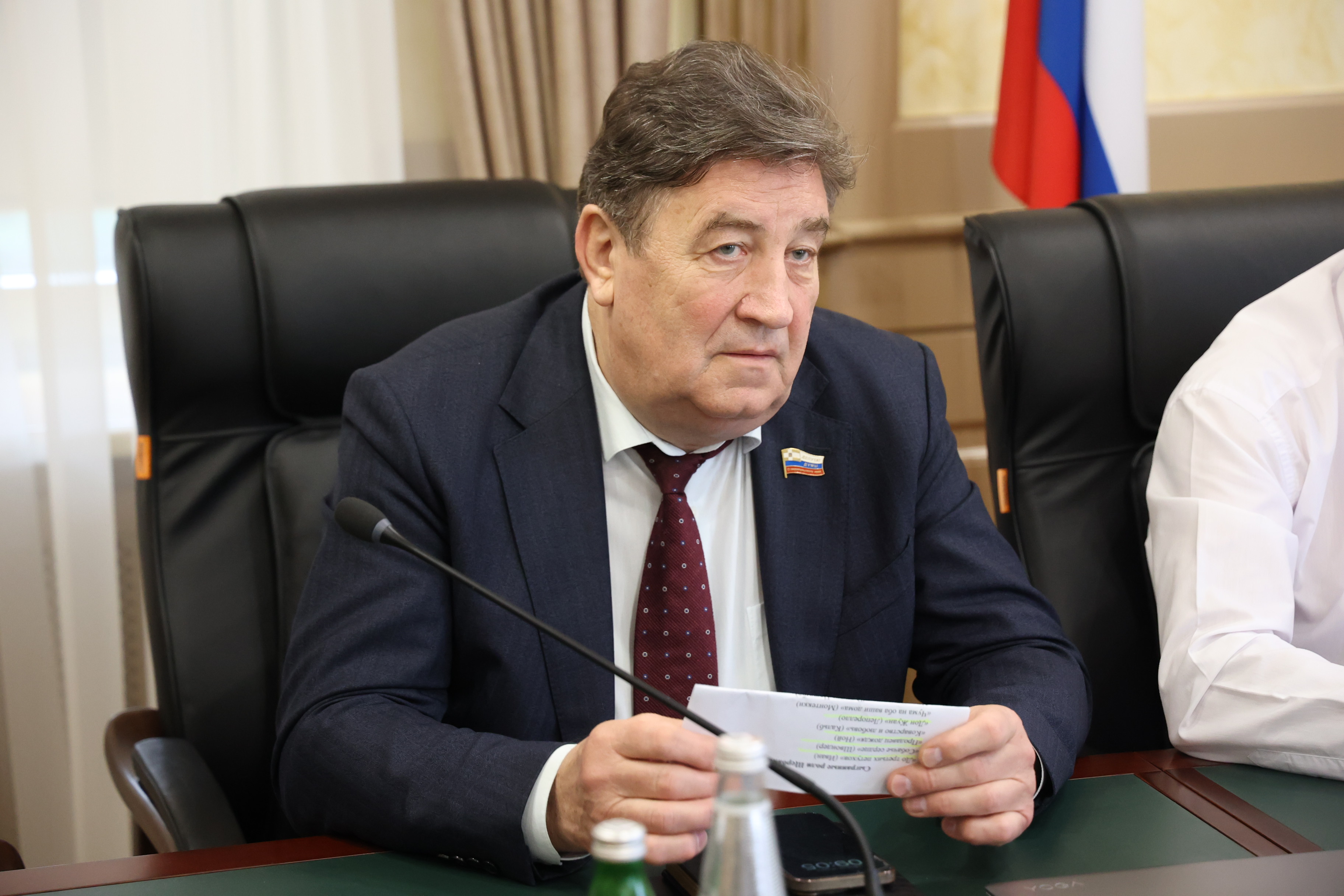 Федеральные депутаты направят обращения к председателю Правительства РФ по вопросу обращения с бездомными животными