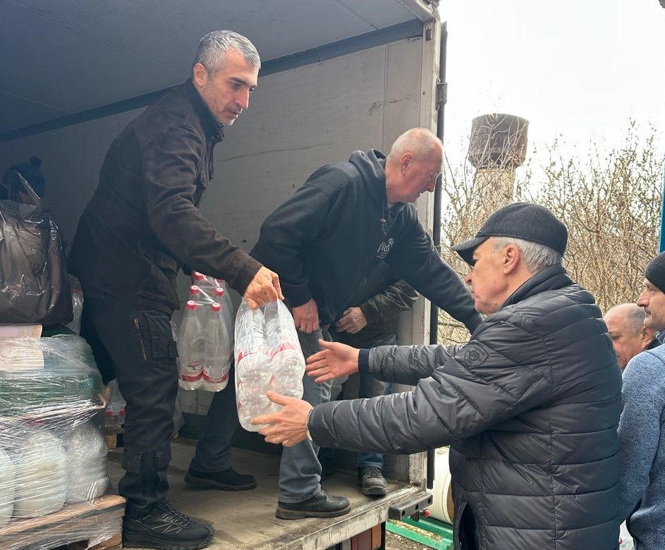 Краевые депутаты с гуманитарной миссией посетили Луганскую Народную Республику