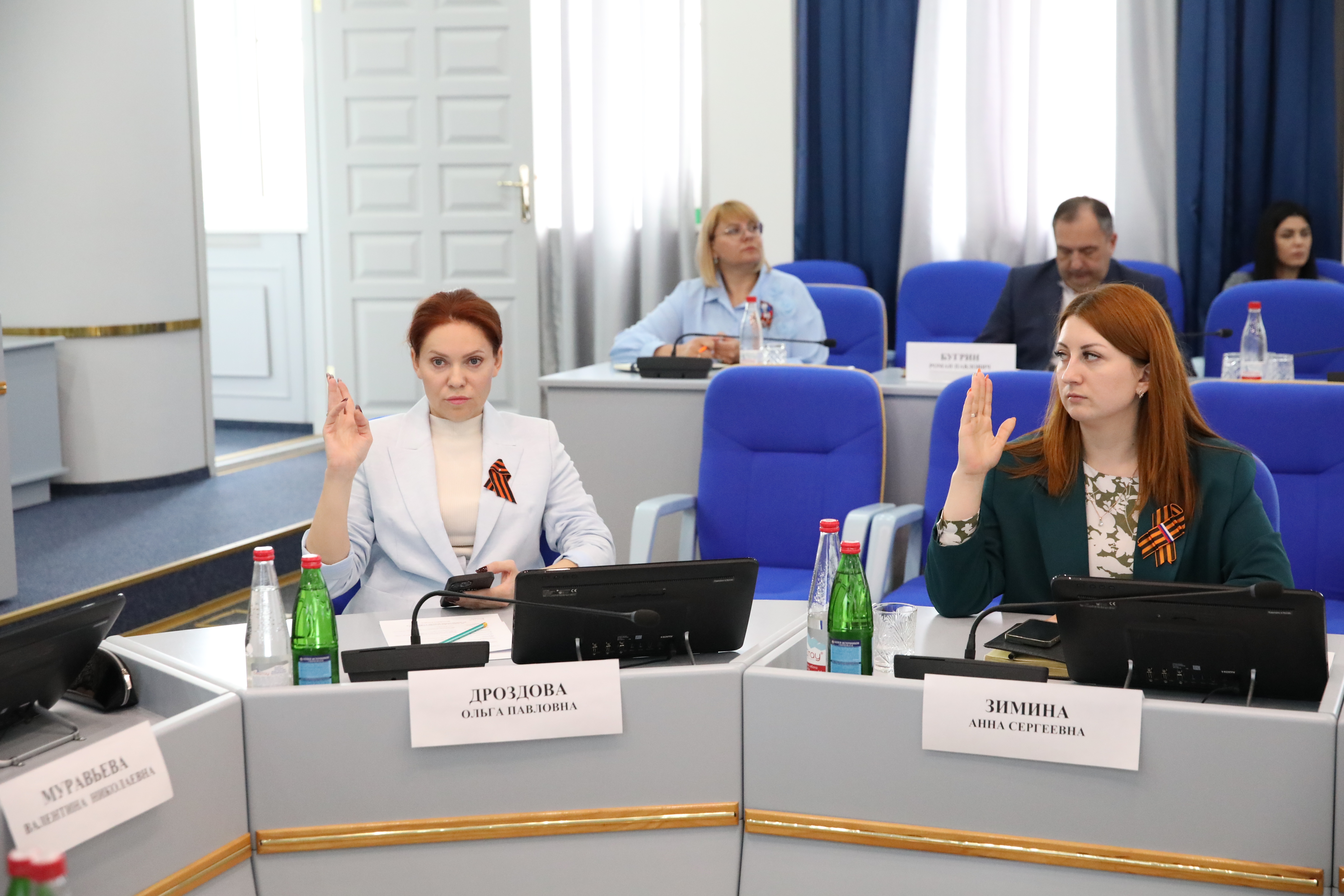 Депутаты согласовали кандидатуры на присвоение звания «Почетный гражданин Ставропольского края»