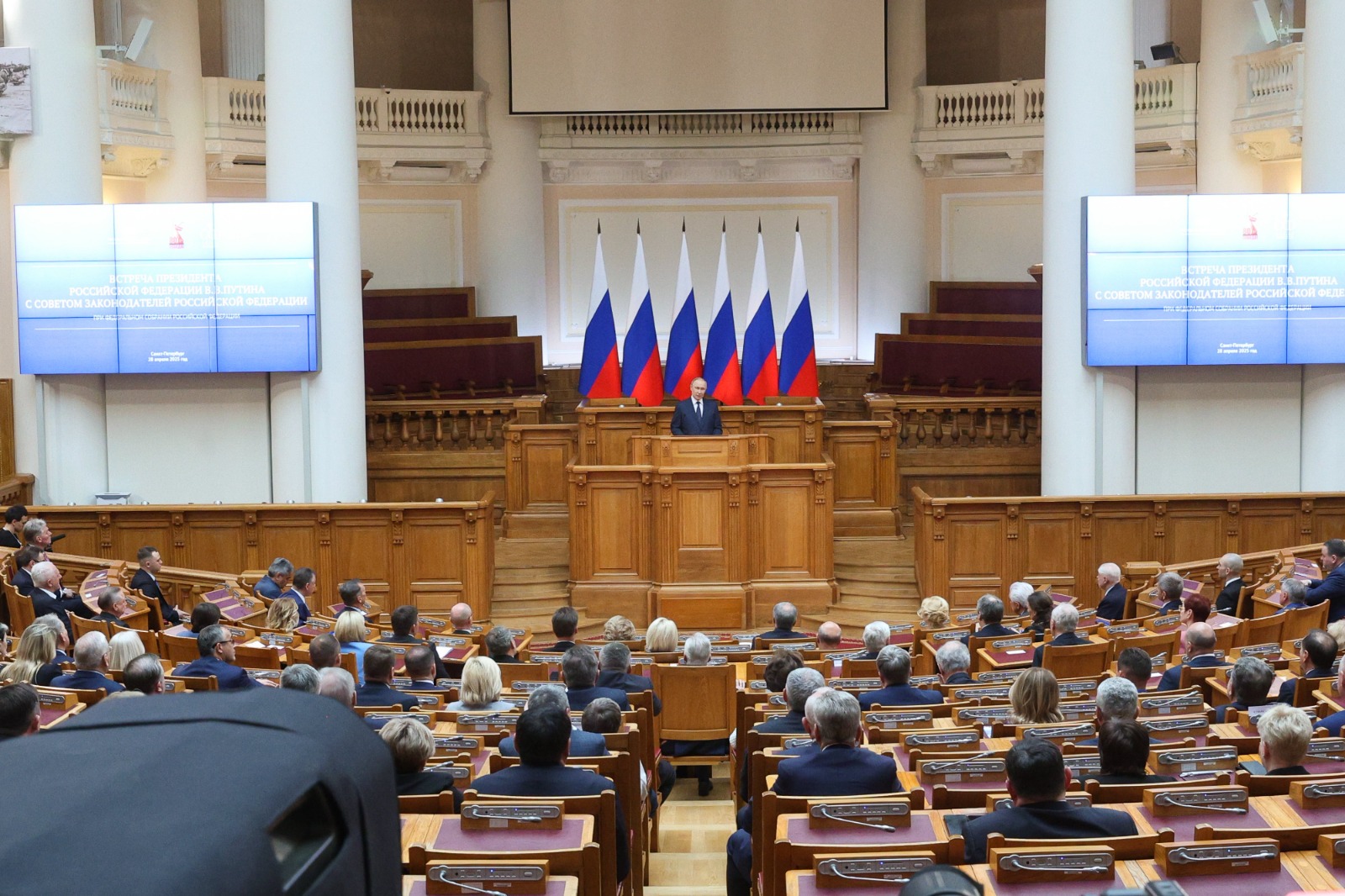 Председатель Думы Ставрополья Николай Великдань принял участие в Совете законодателей России