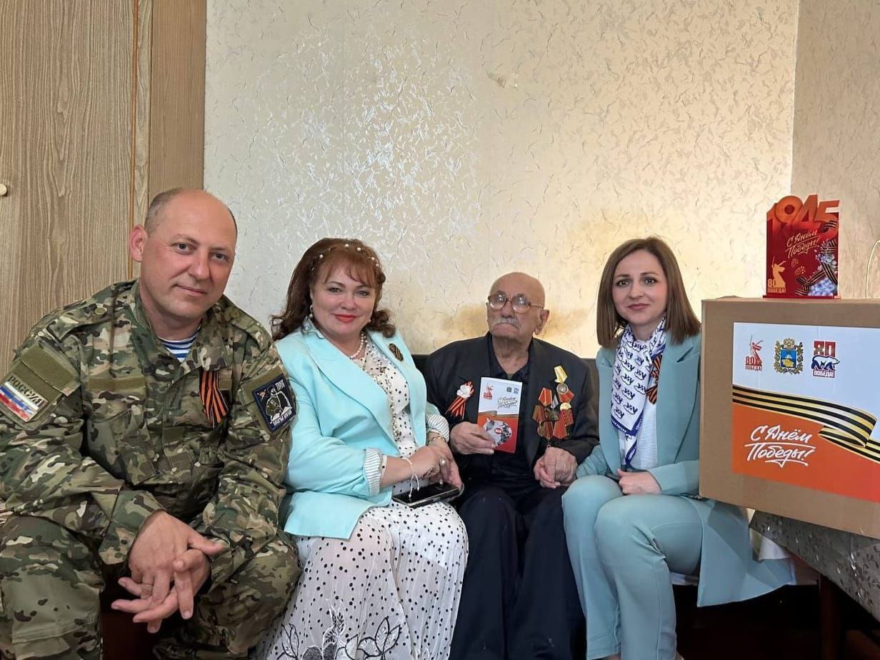 Краевые депутаты побывали в гостях у ветеранов в дни празднования юбилея Победы