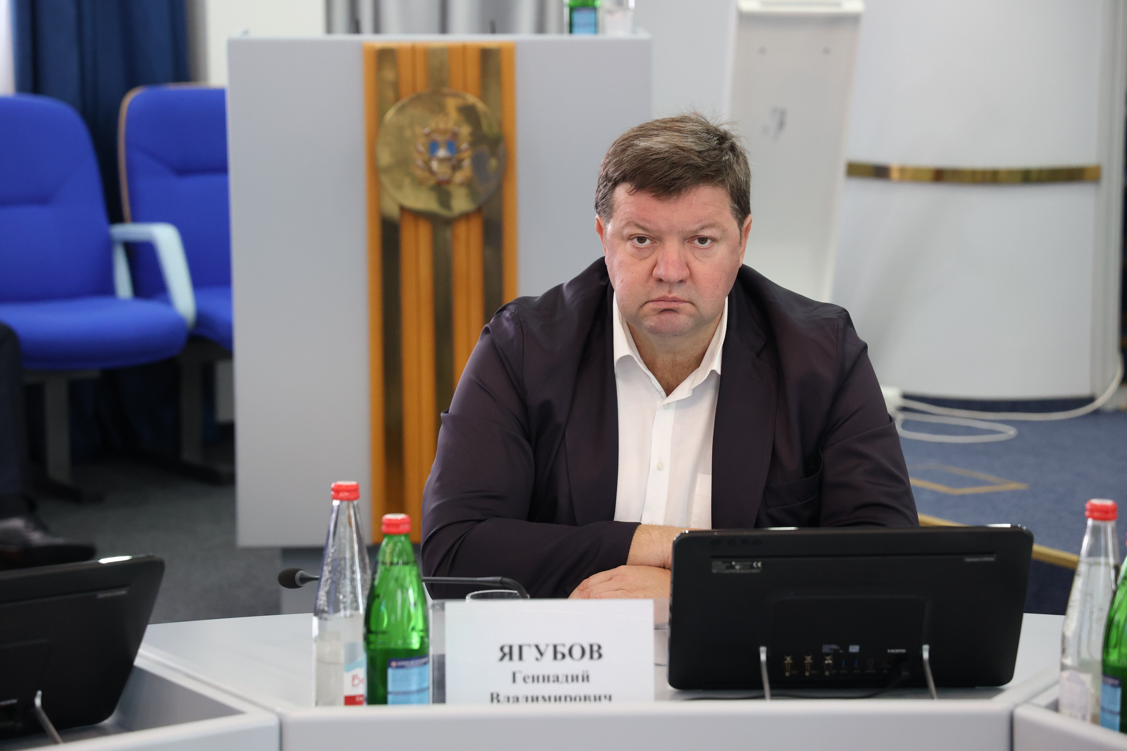 Николай Великдань нацелил депутатов принять участие в предуборочных совещаниях